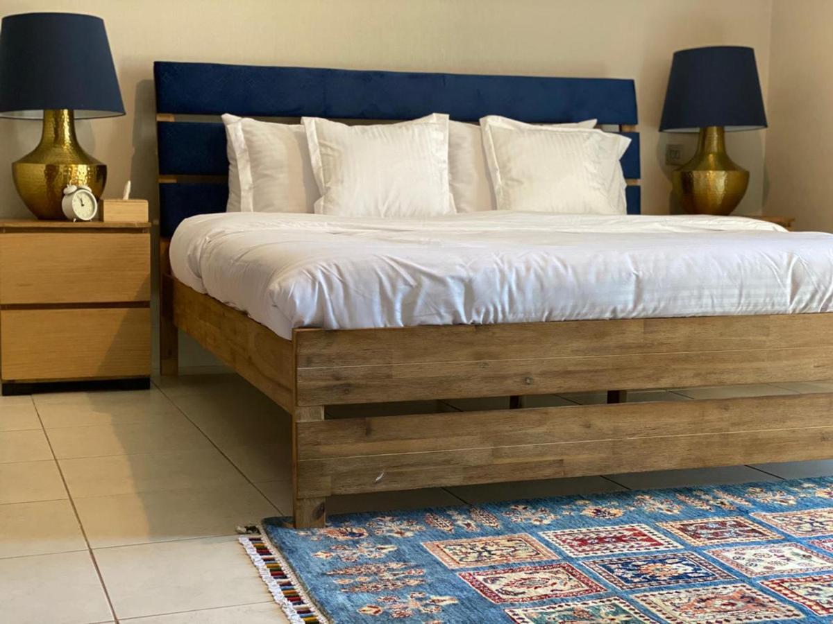 Durrani Homes - Luxury 2bed Opposite Dubai Mall with stunning Burj Khalifa View