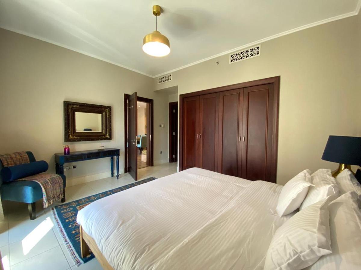 Durrani Homes - Luxury 2bed Opposite Dubai Mall with stunning Burj Khalifa View