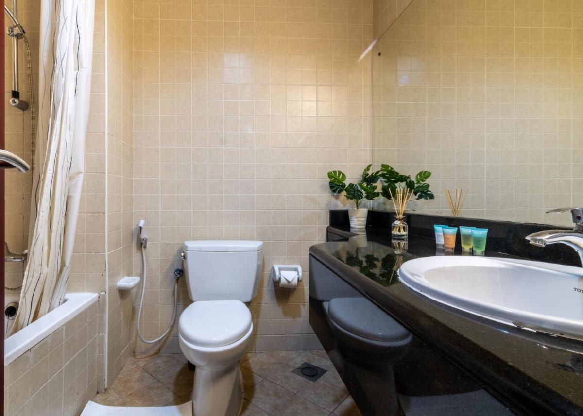 The Smart Concierge - Discovery Gardens street 4