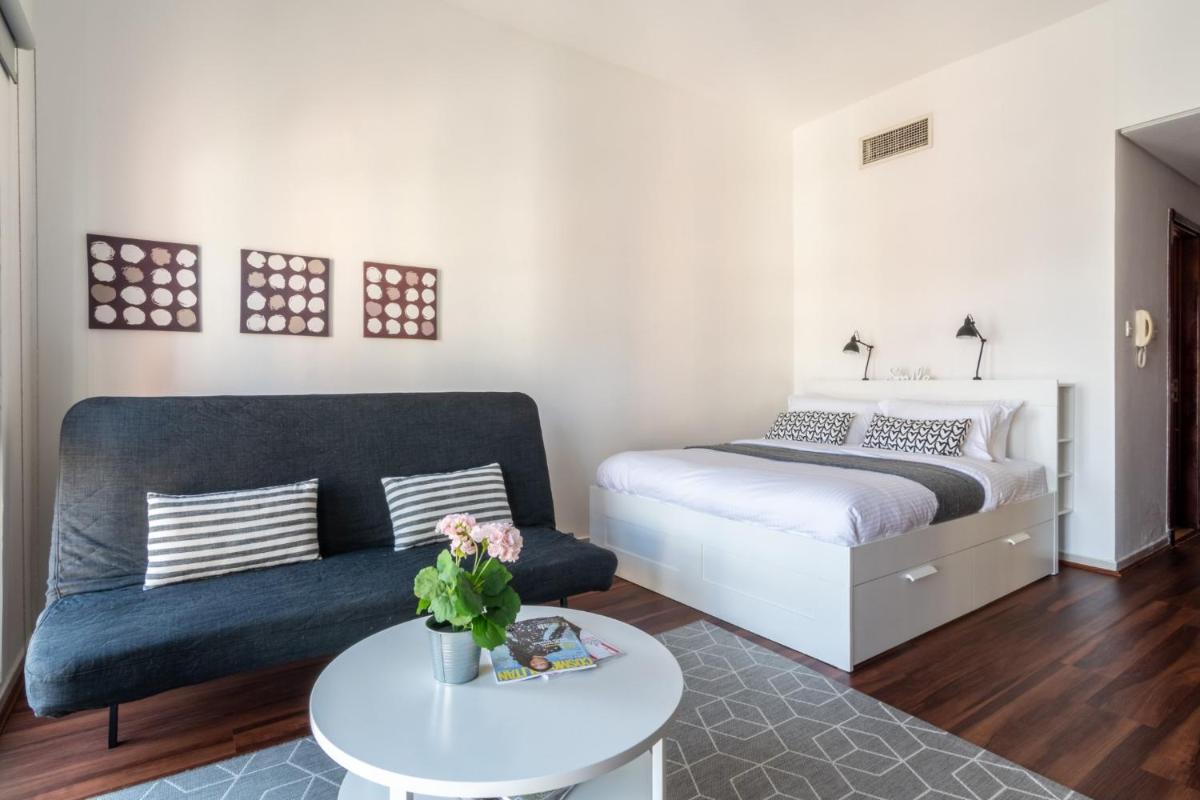 The Smart Concierge - Discovery Gardens street 4