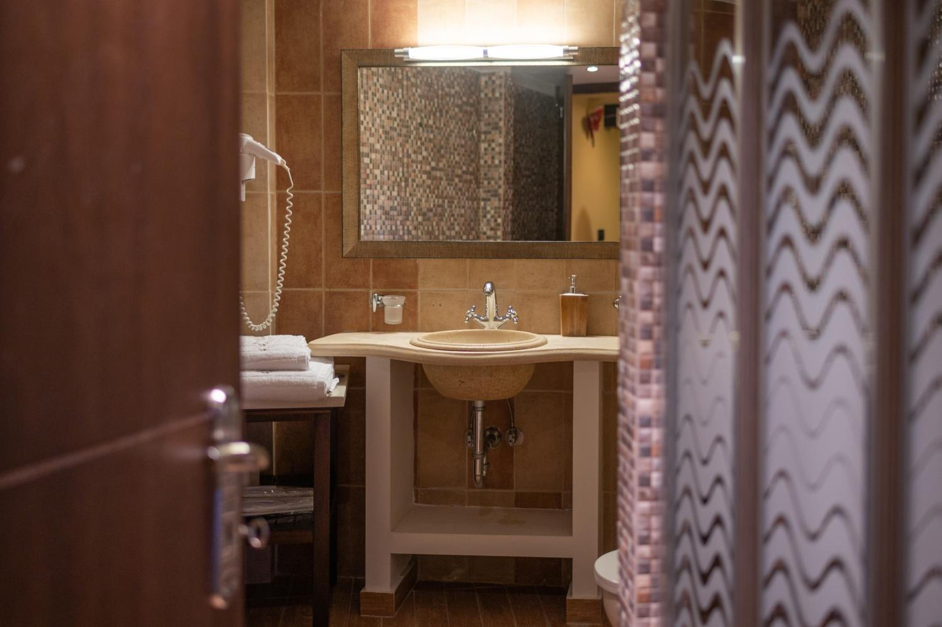 Vathyskia Guesthouse