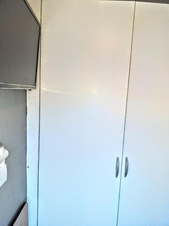 Two Rooms Cabin House (Self Check-In)