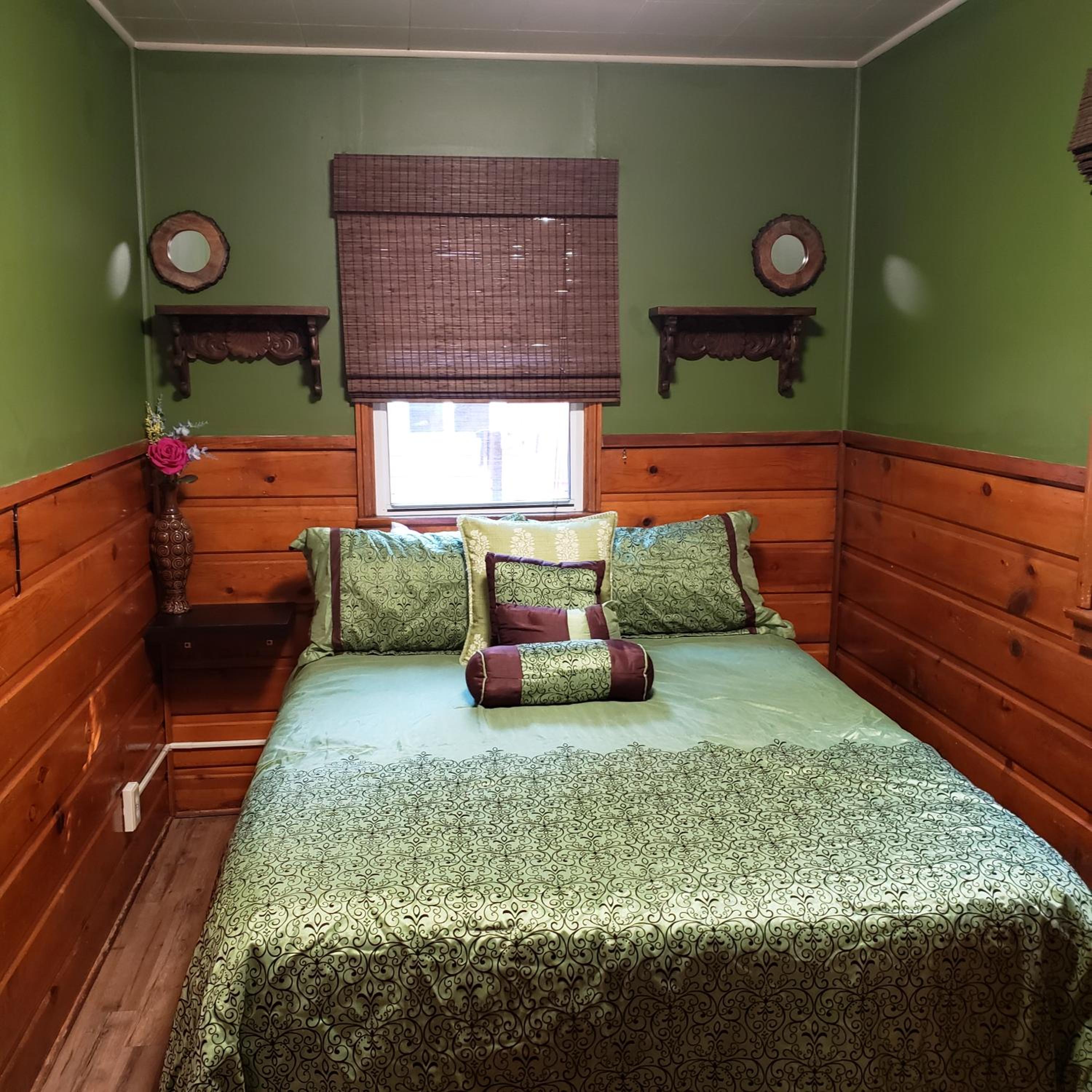 Grey Squirrel Resort