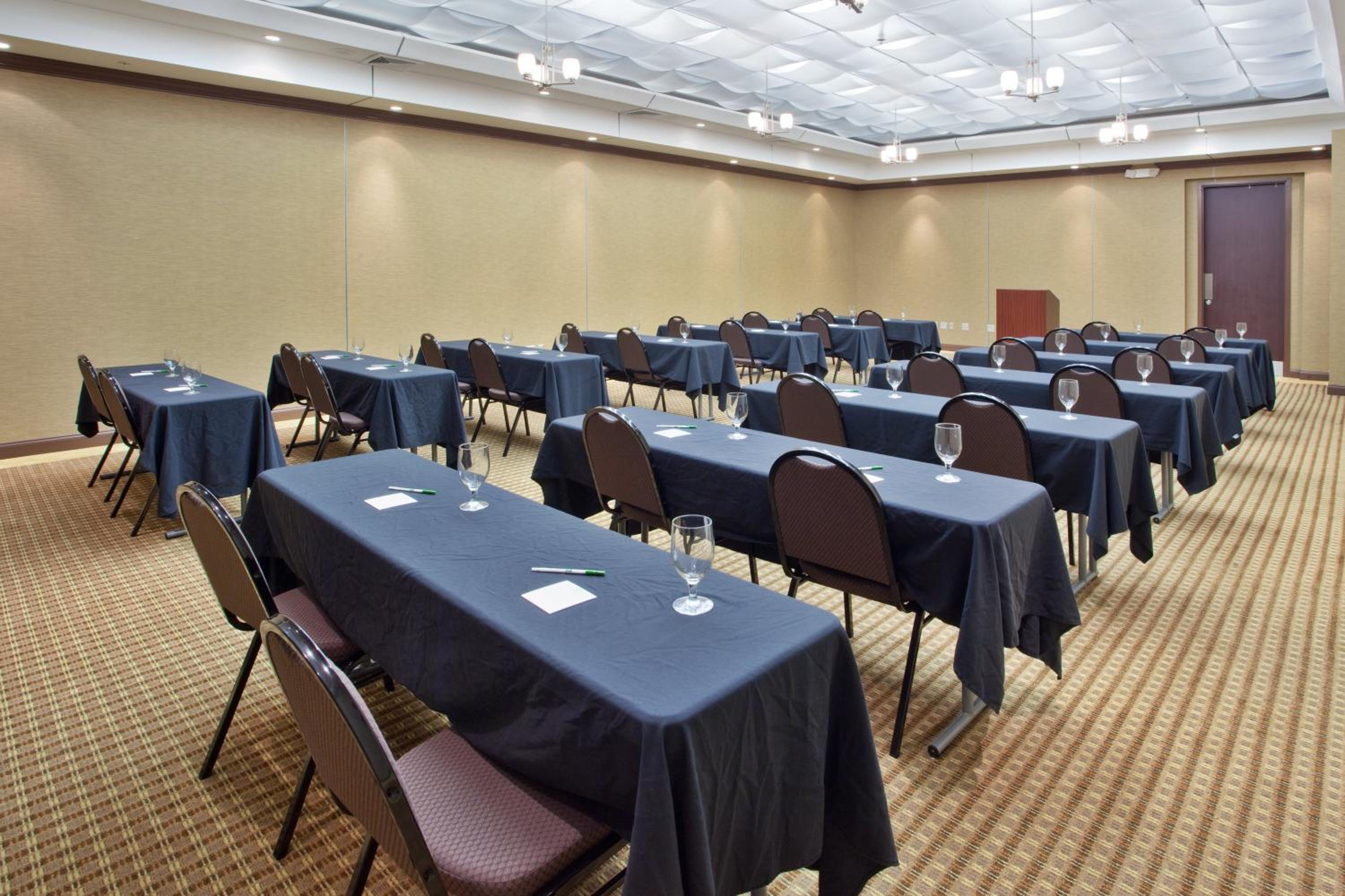 Macon Vacations - Holiday Inn Macon North, an IHG Hotel - Property Image 28