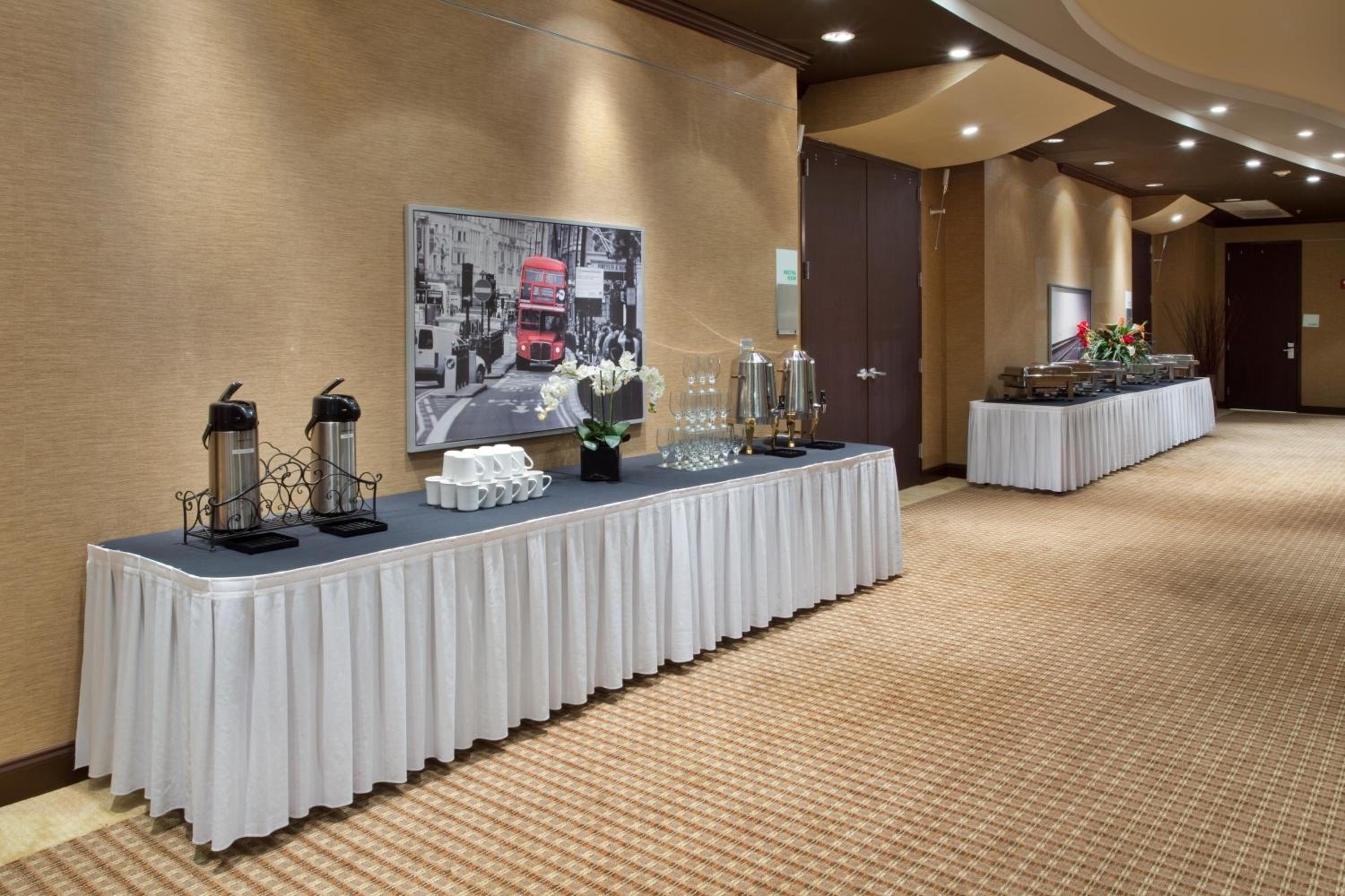 Macon Vacations - Holiday Inn Macon North, an IHG Hotel - Property Image 3