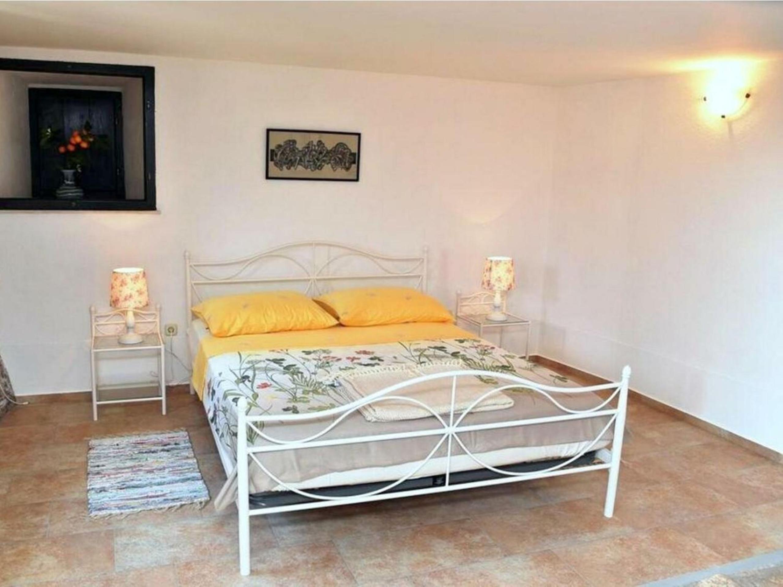 Holiday house Villa Glicinia with hydro-massage pool view 5