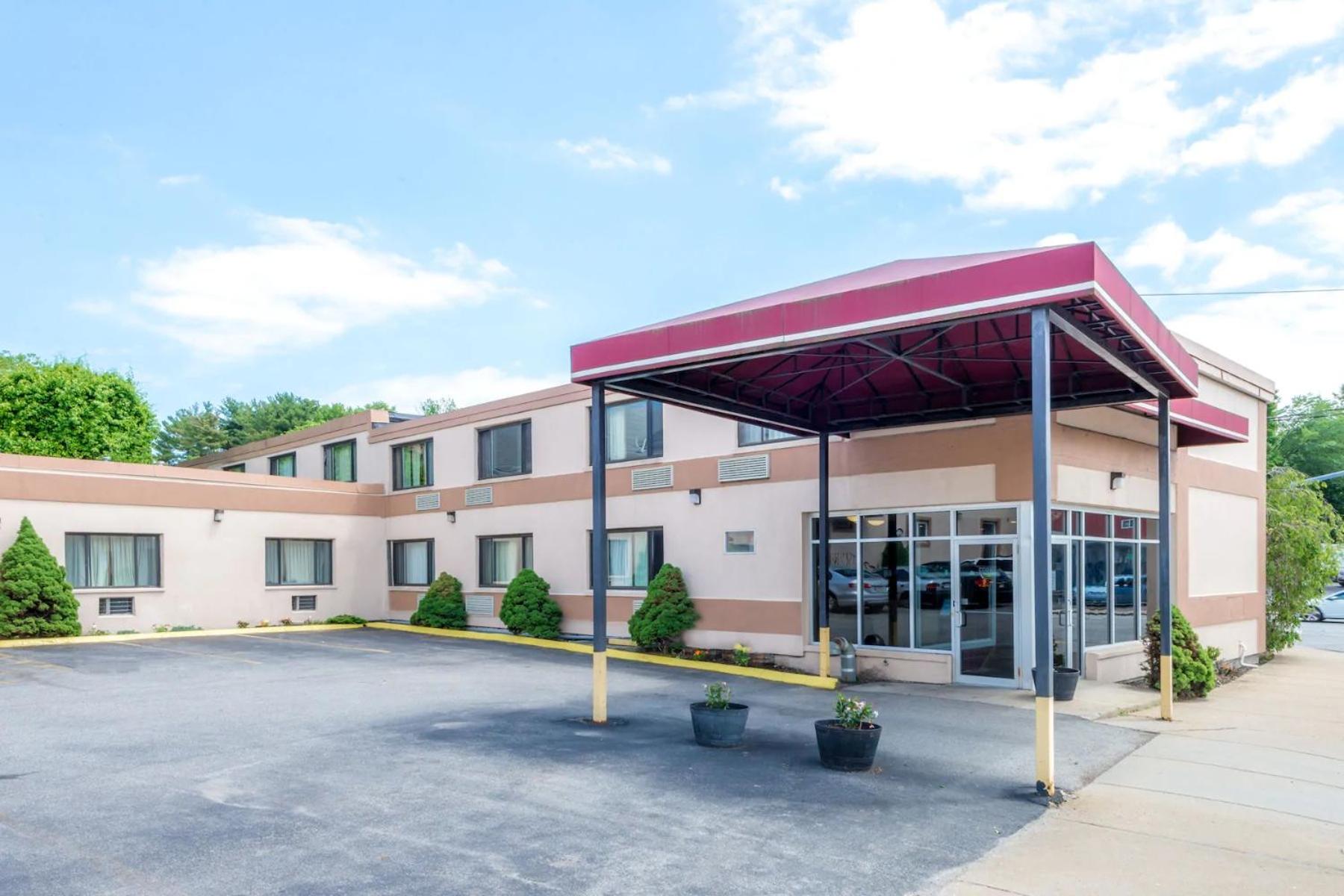 Boston Vacations - Inn On Arsenal - Property Image 1