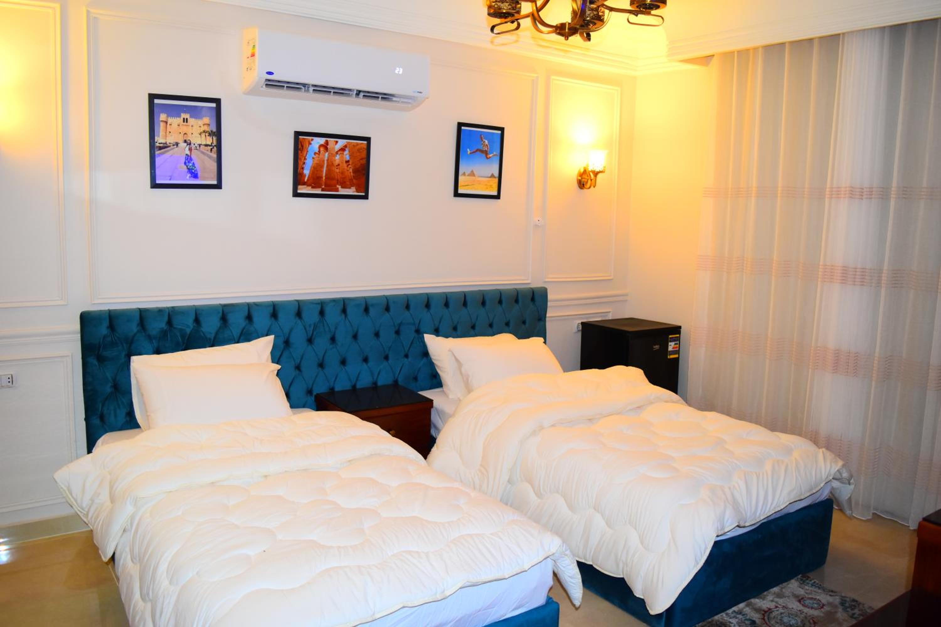 Rihana pyramids hotel