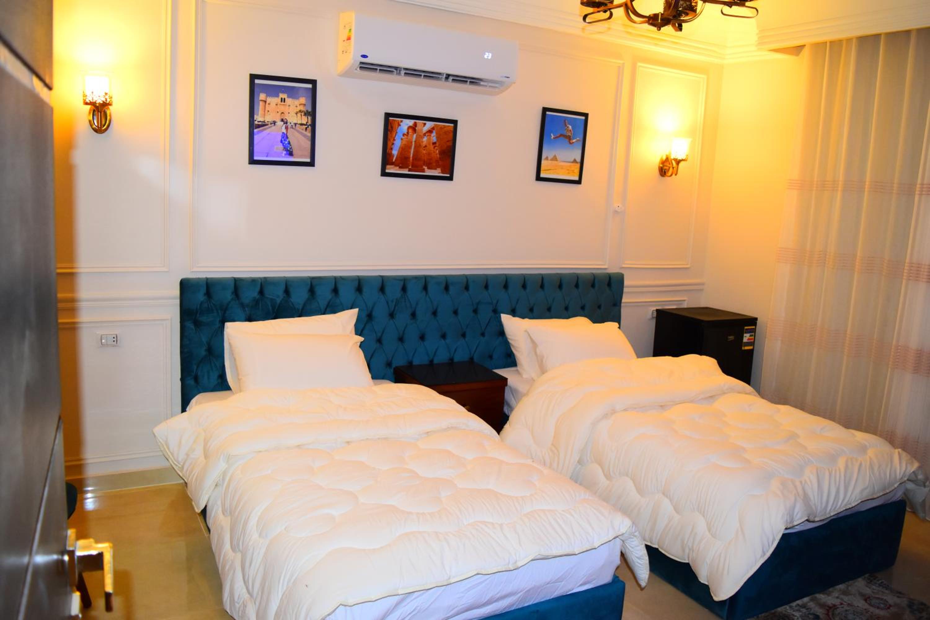 Rihana pyramids hotel