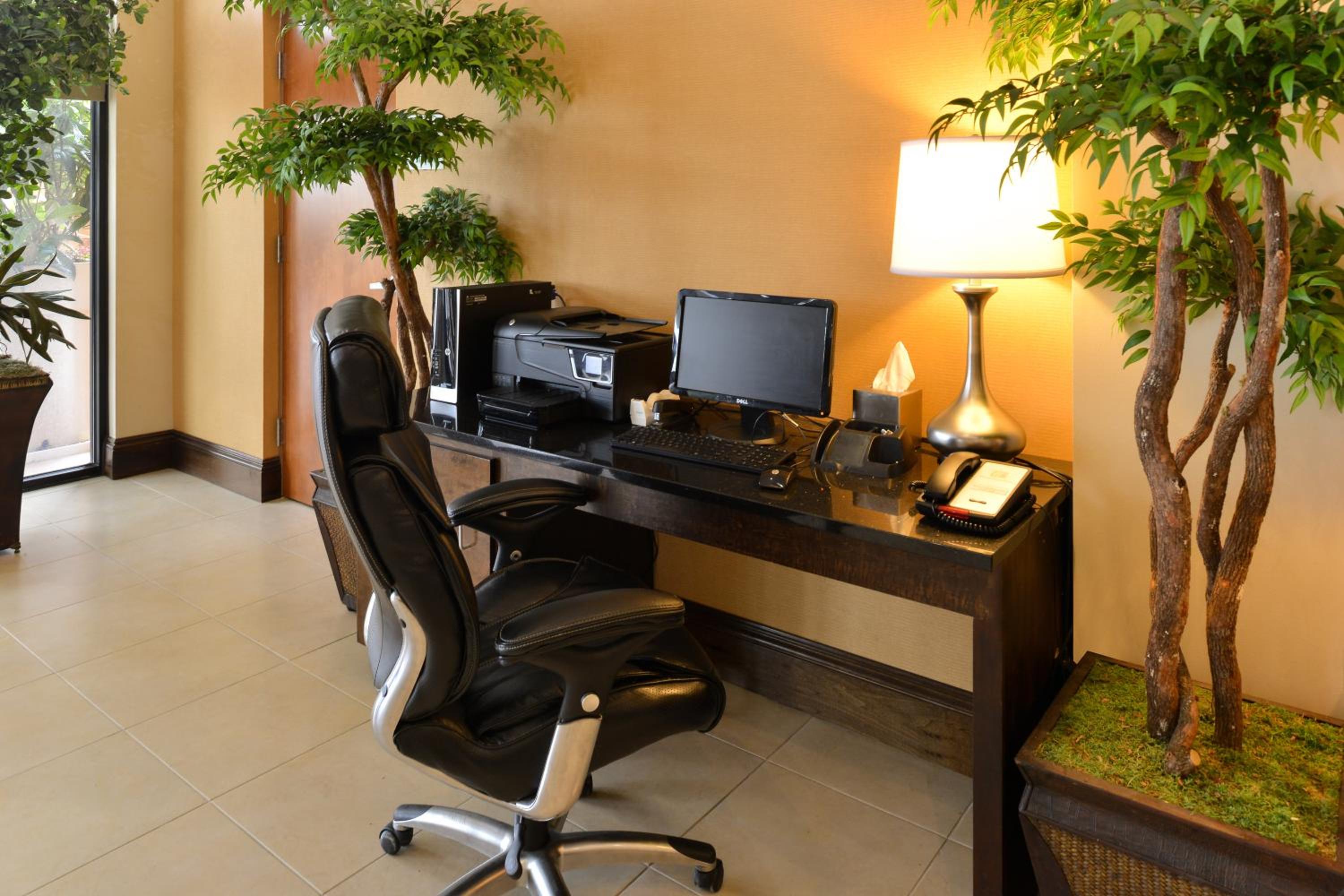 Holiday Inn Montgomery South Airport, an IHG Hotel - Property Image 41