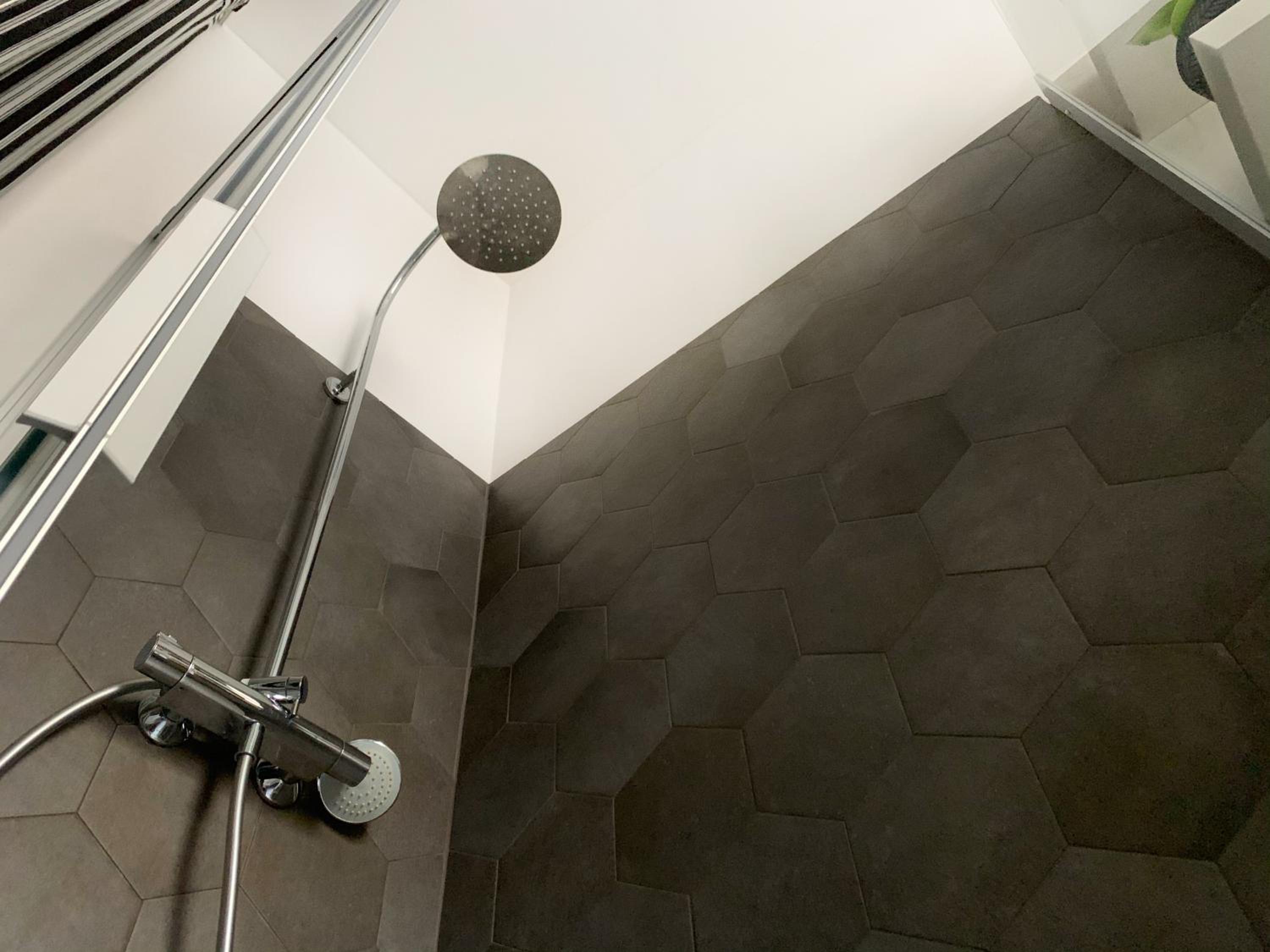 Casa Strehler en Trieste — bathroom