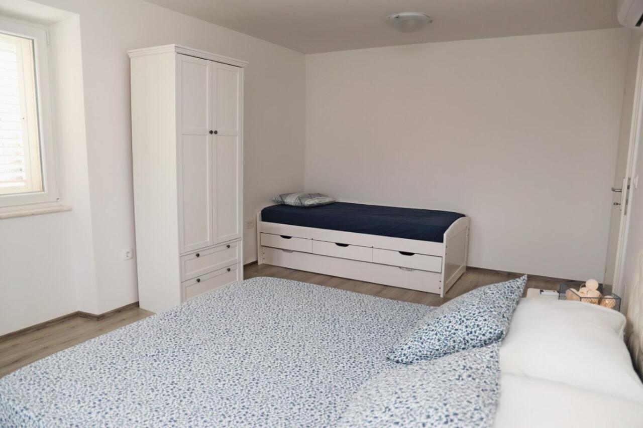 NEW LUXURY APARTMENT SANDRA- OLD TOWN KORCULA