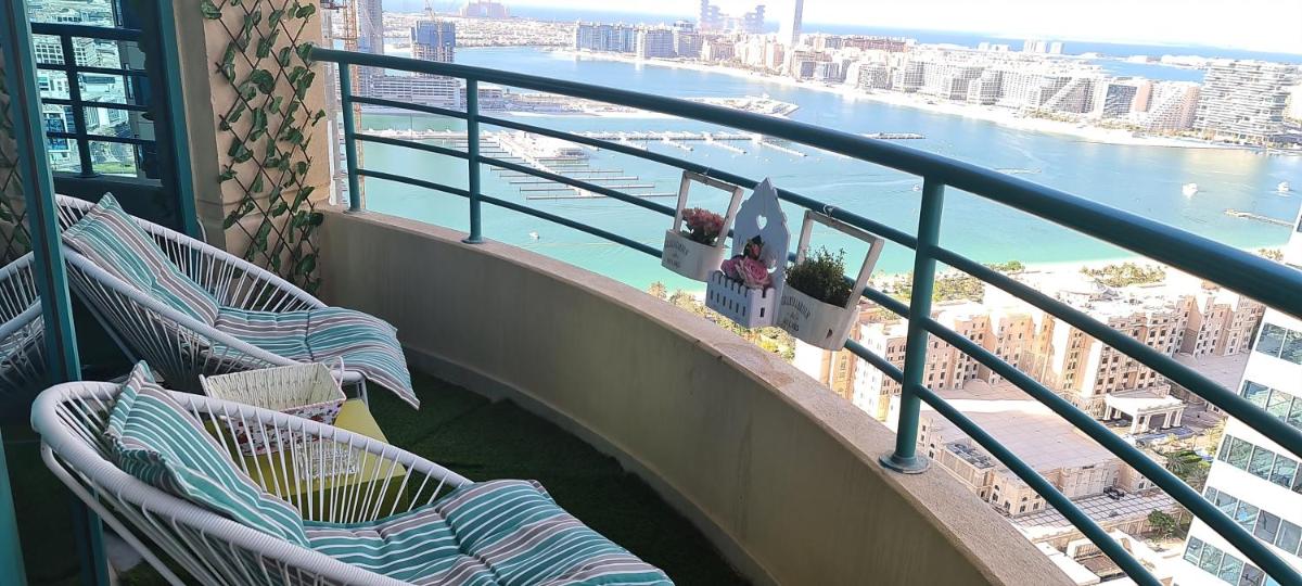 Green Sky Hostel