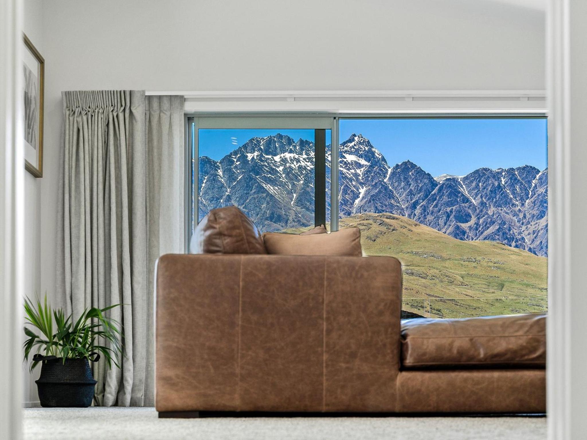 Highview Haven by Relaxaway Holiday Homes