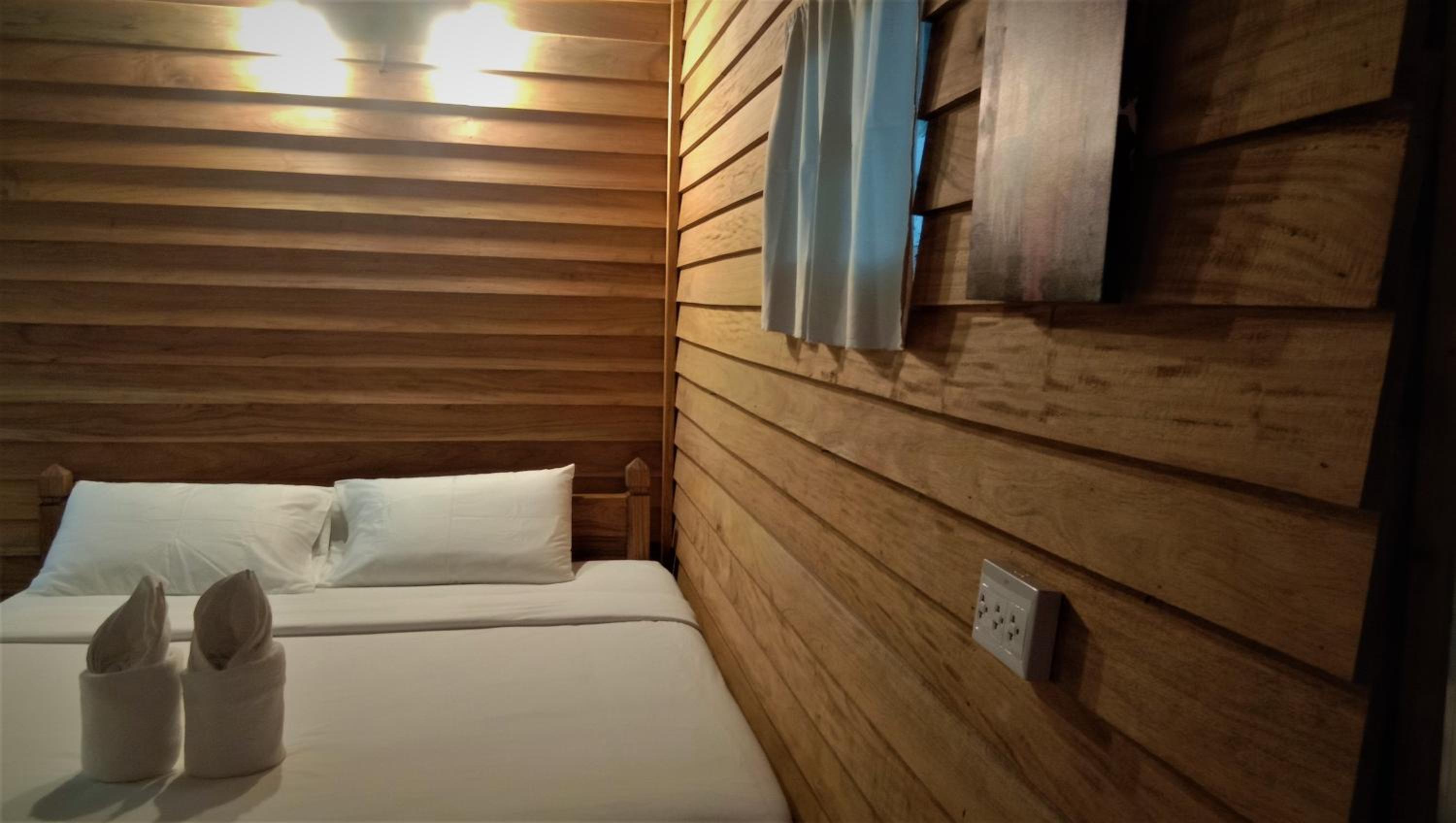 Lazy Hut