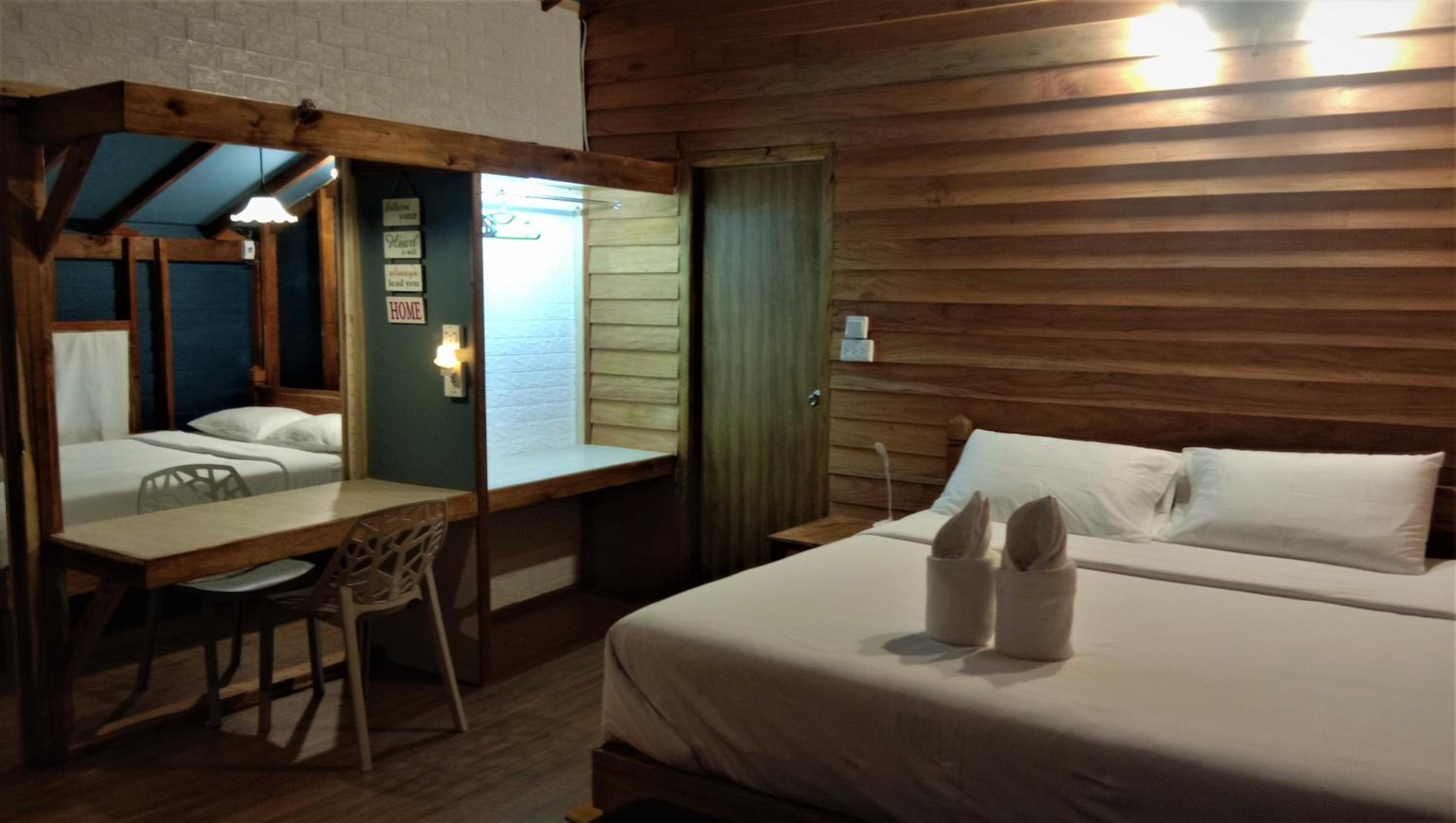 Lazy Hut