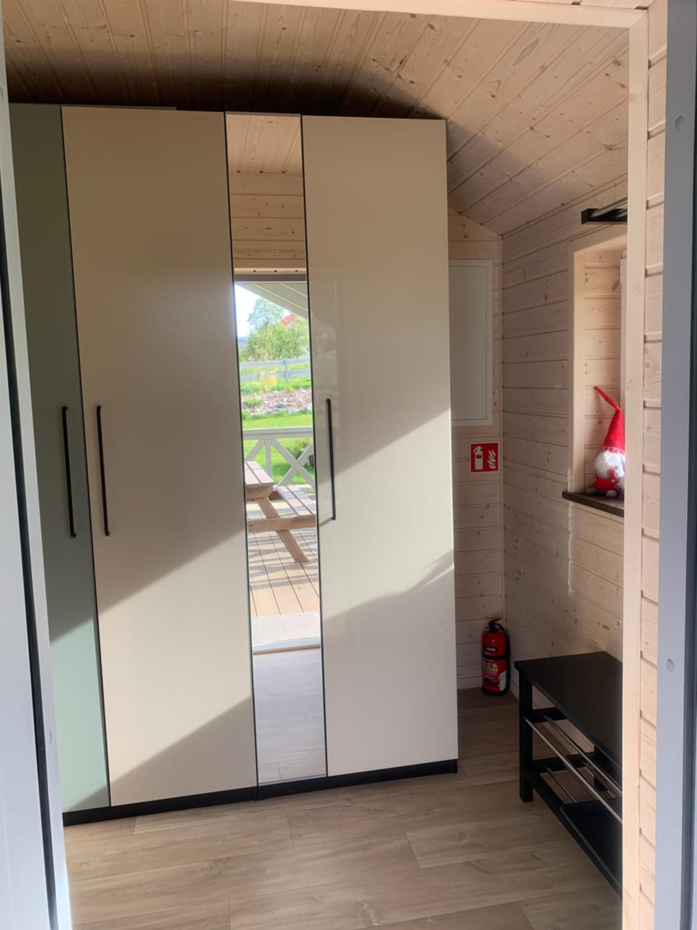 Photo 18