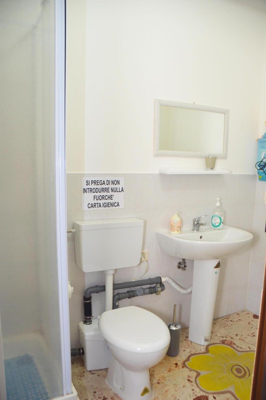 B&B Tanese en Taranto — bathroom