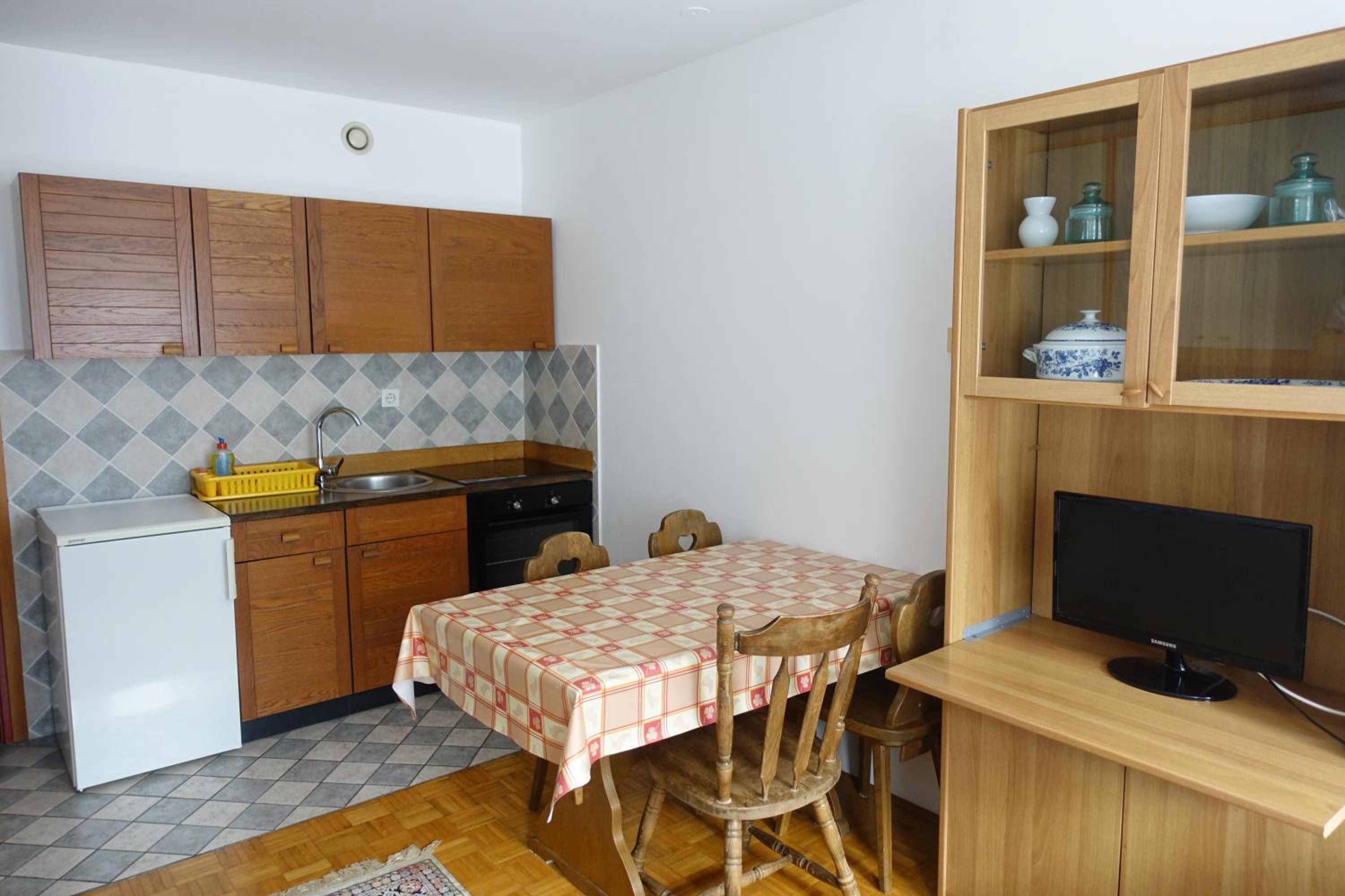 Retro apartments Kaninska vas