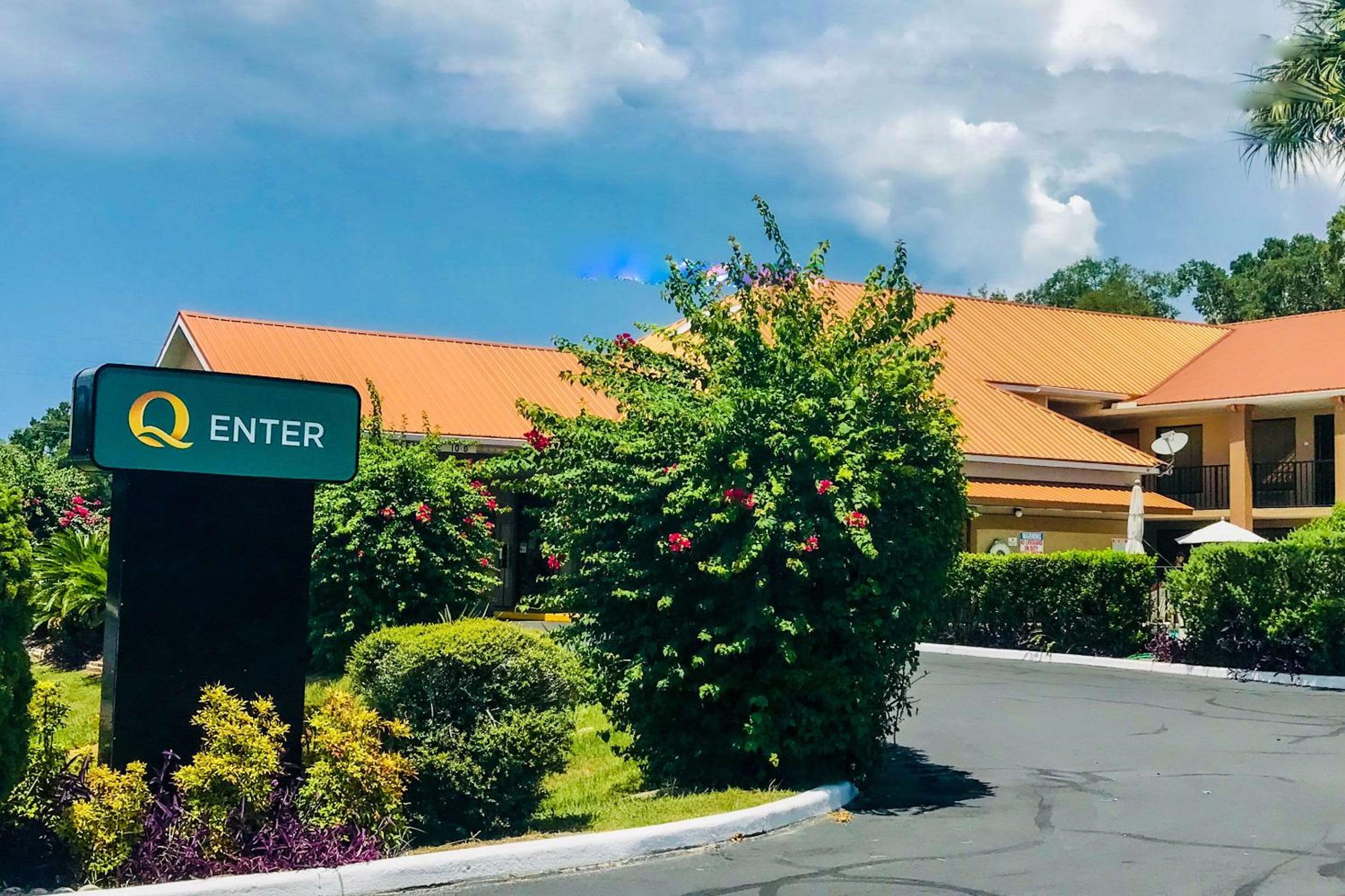 Quality Inn near Manatee Springs State Park view 5
