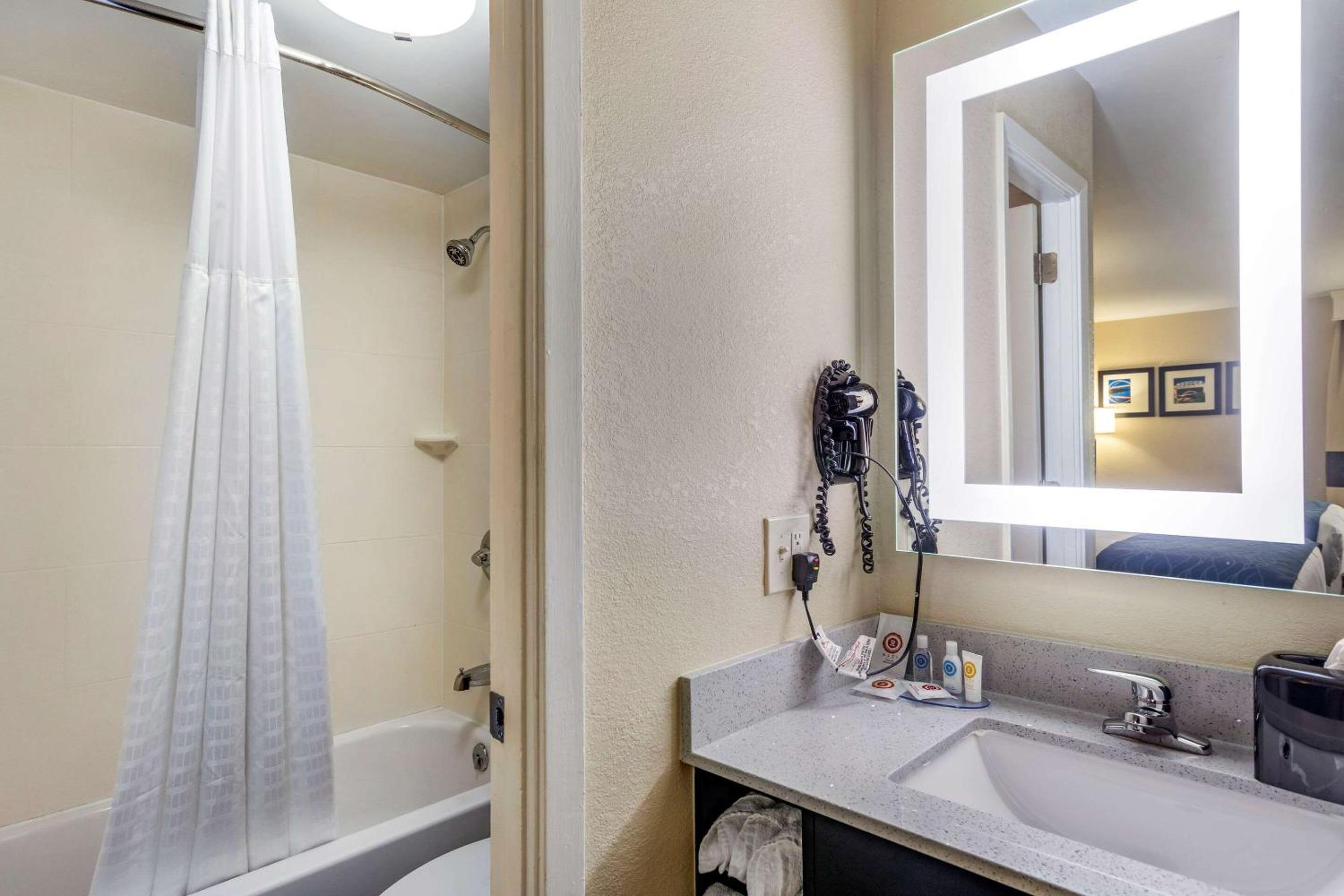 Comfort Inn Nashville - Opryland Area - Property Image 14