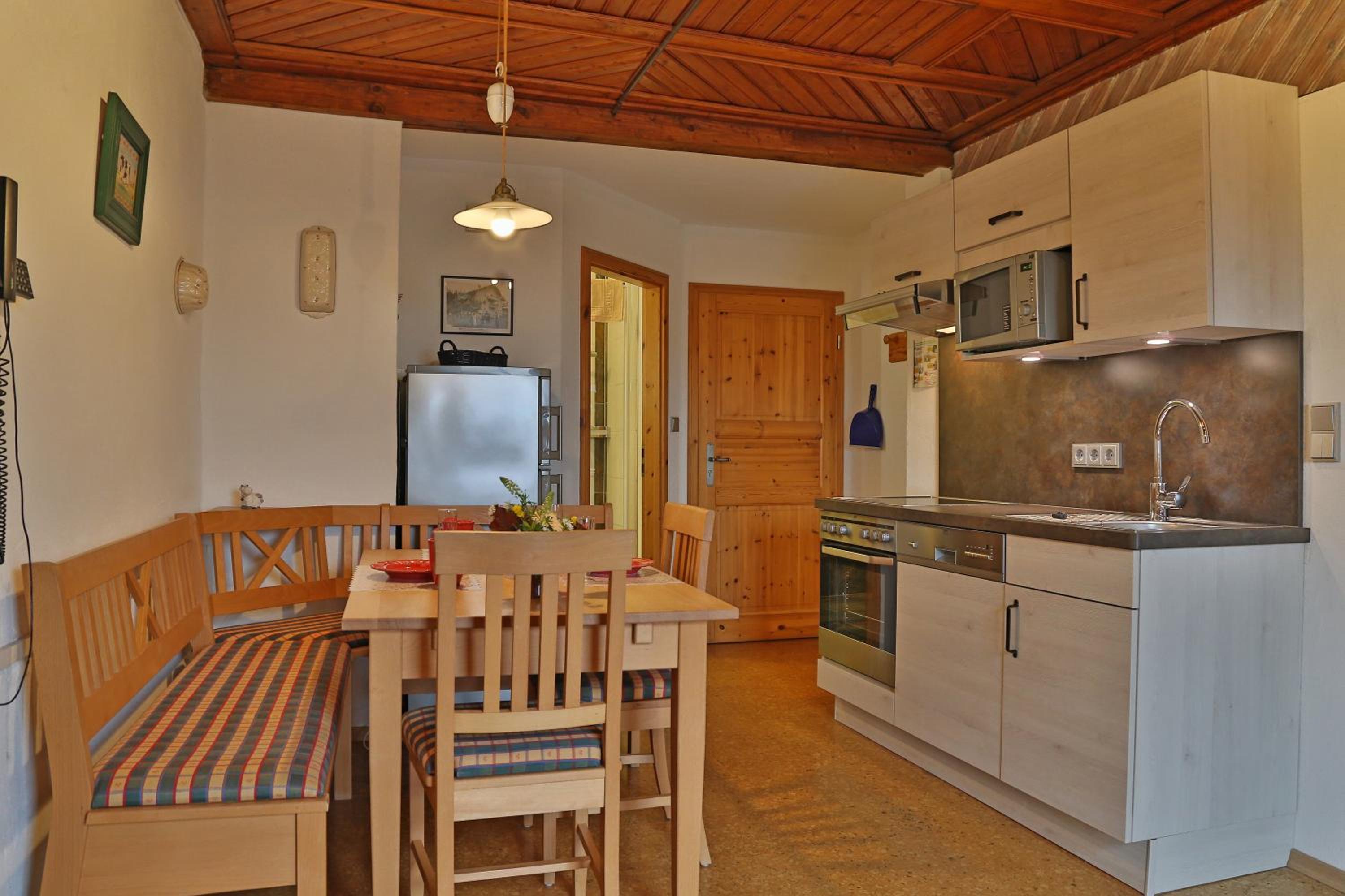 Alpenstern Finy, Bio-Gästehaus