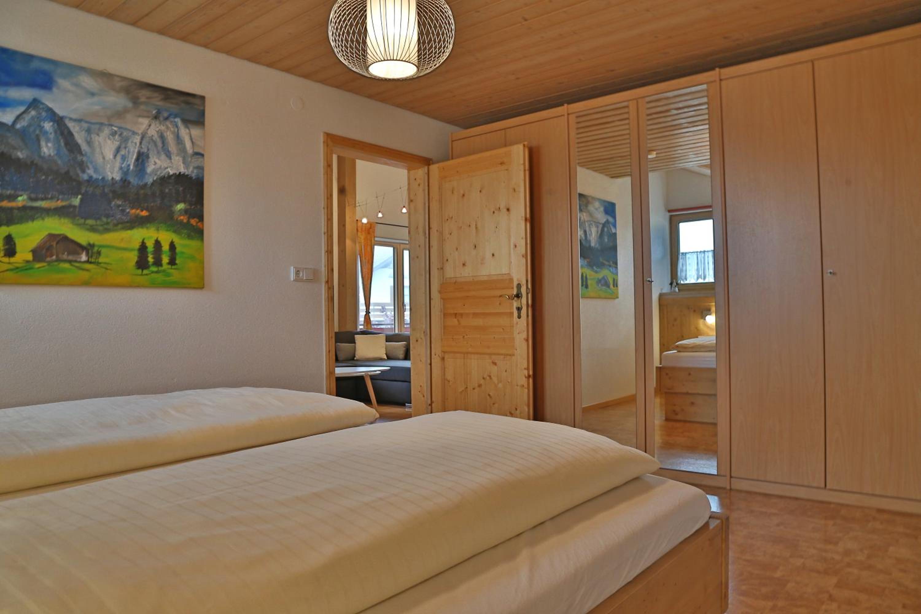 Alpenstern Finy, Bio-Gästehaus