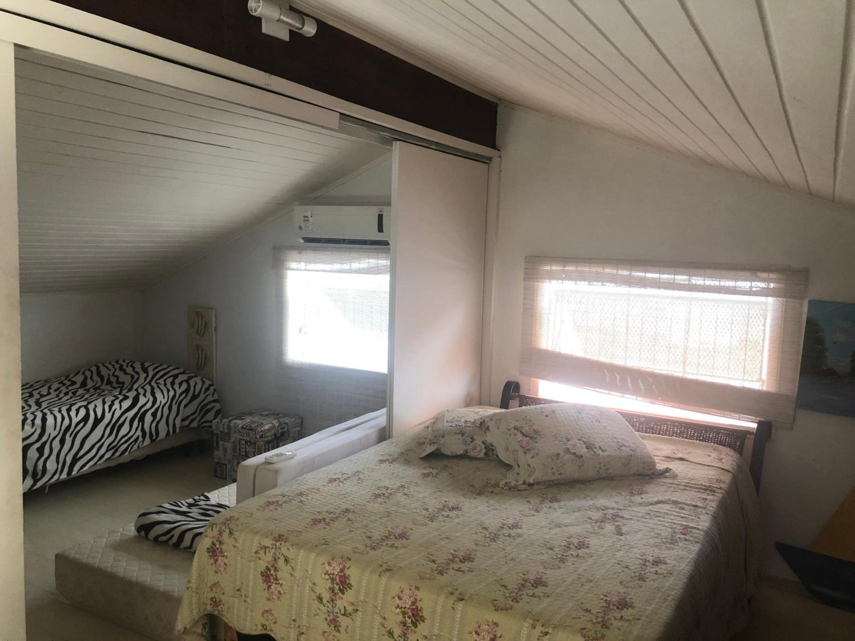 Casa com piscina ubatuba