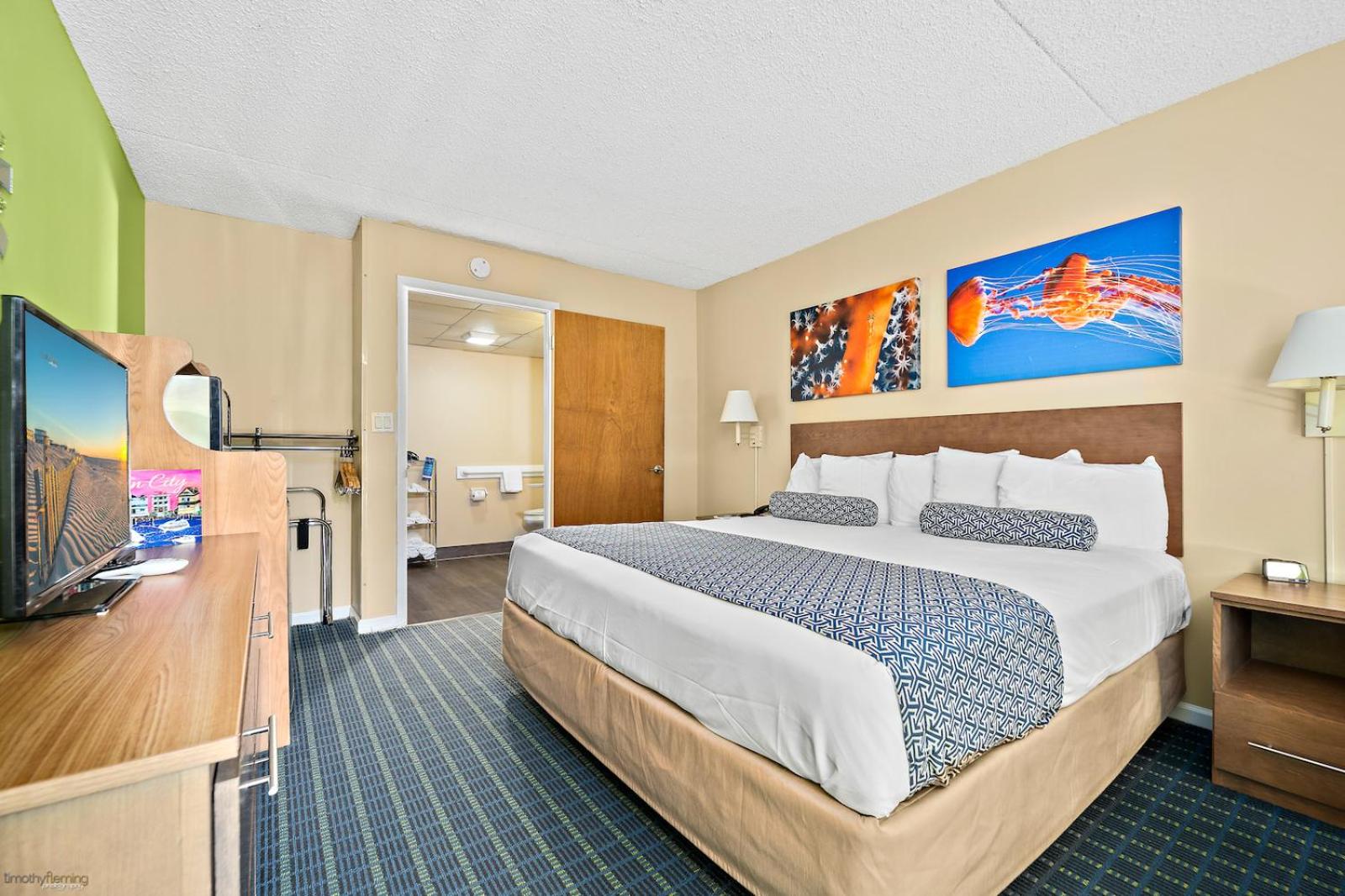 Pleasantville Vacations - Harris House by the Beach - Property Image 3