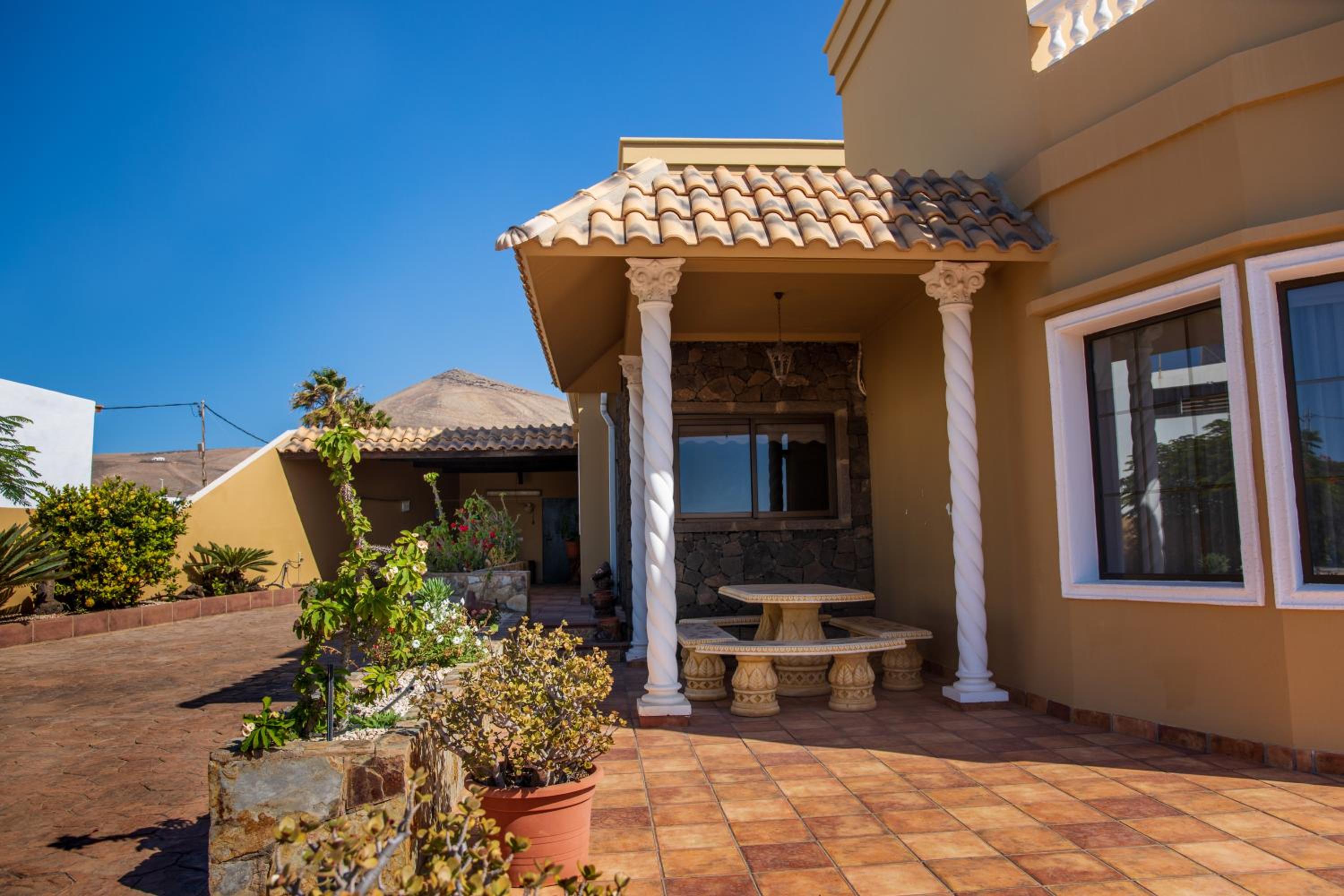 VILLA LAS CUEVAS view 5