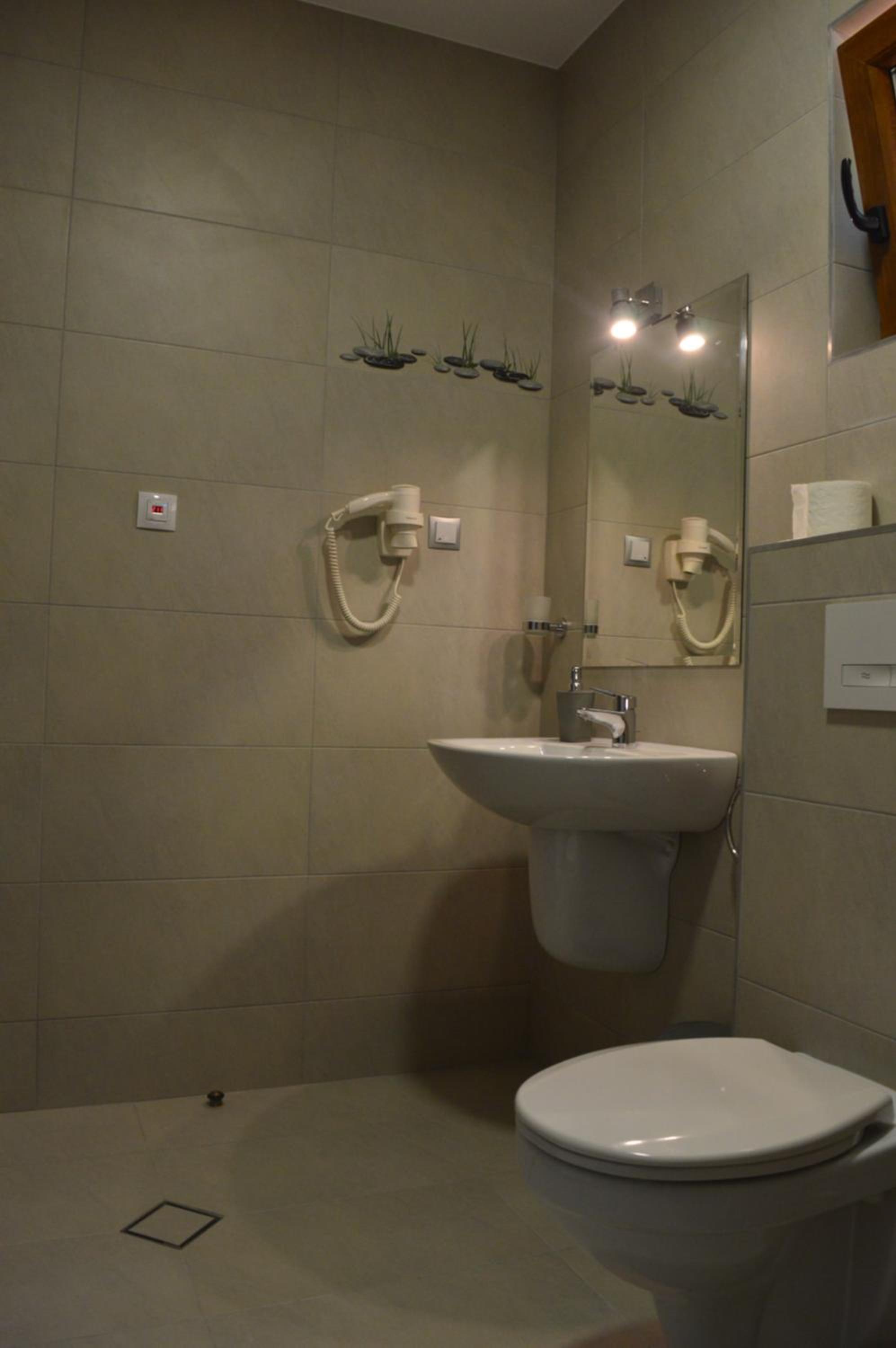 Photo 32