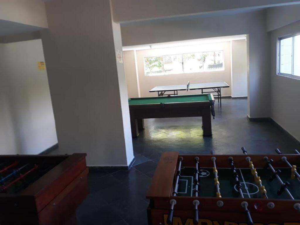 Apartamento com piscina 1 quarto de até 6 pessoas - Guarujá com Maquina Lavar Roupa