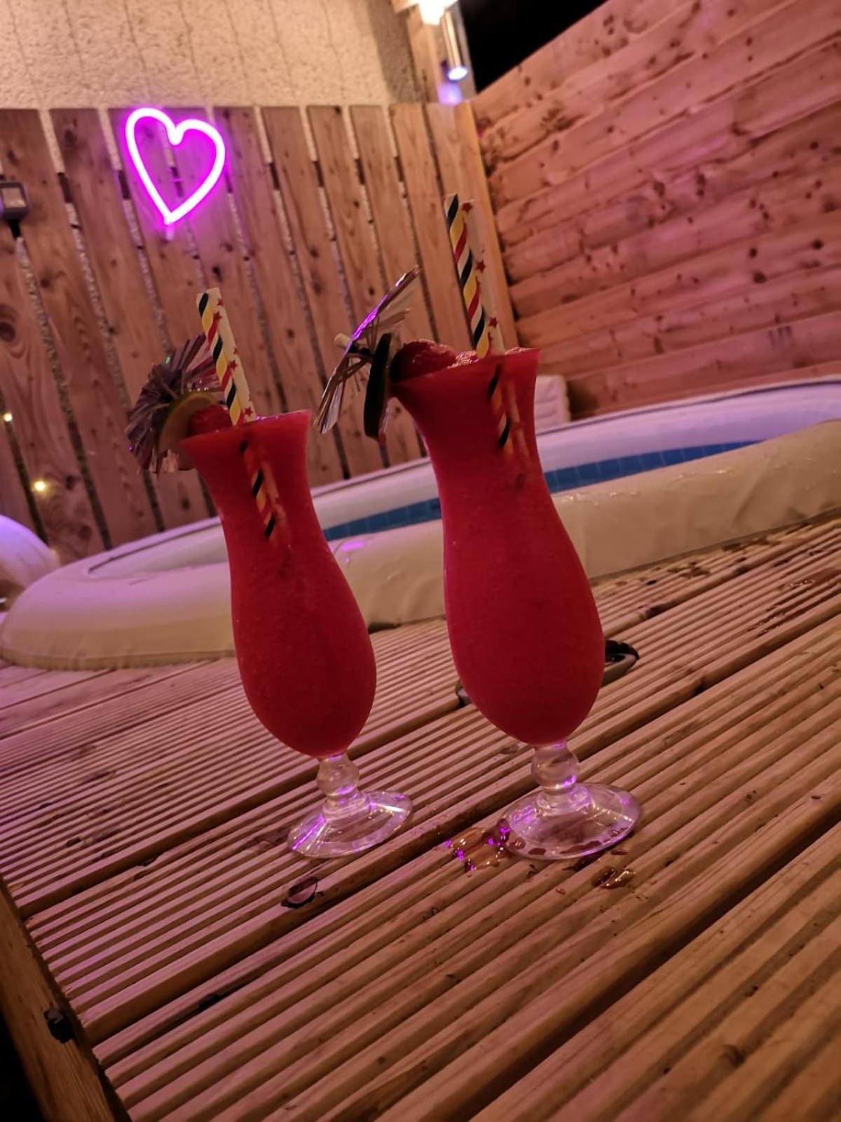 Hotel The Rose Garden Room - Self Contained Studio