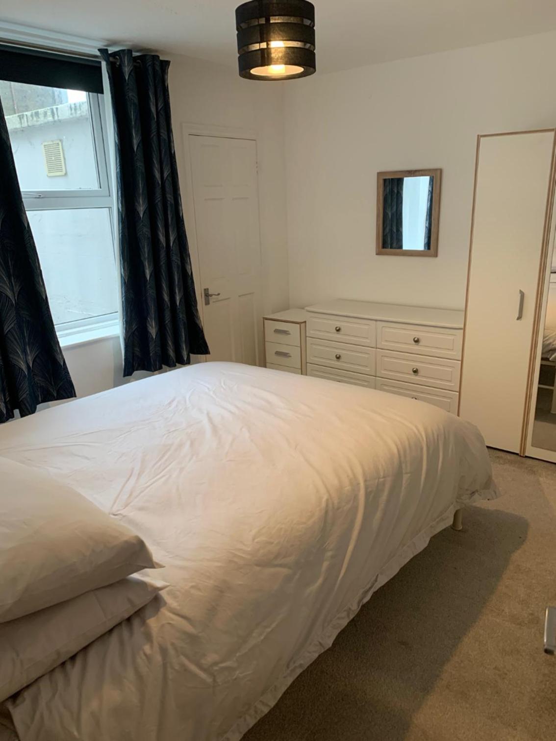 Comfy flat in the heart of St Leonards view 4