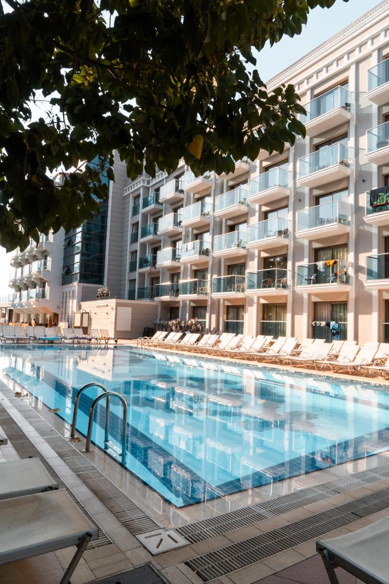 Emre Beach & Emre Hotel - Image 33