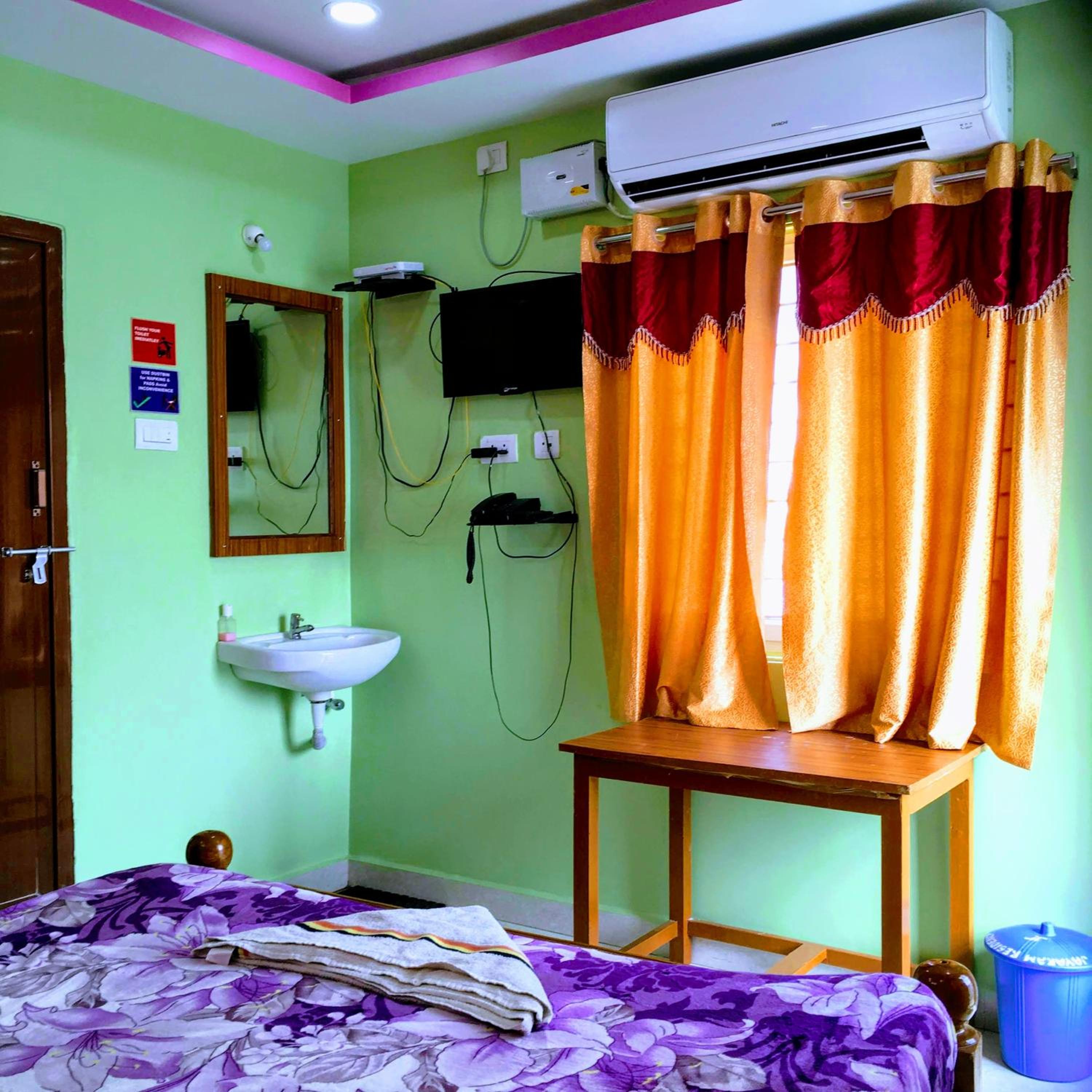 Jayaram Residency Servicrd Appartments Tirupathi view 3