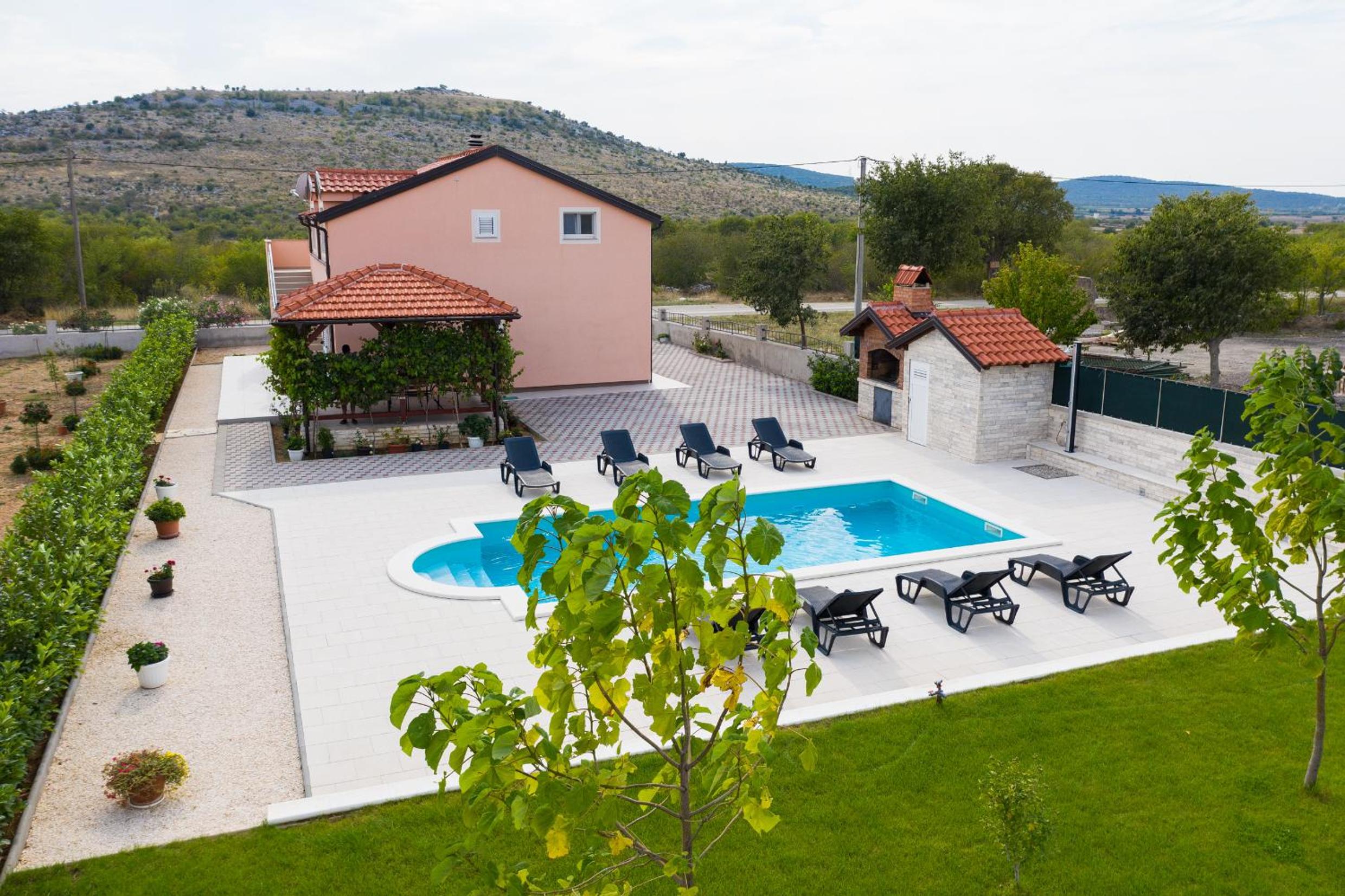Villa Verbena view 4