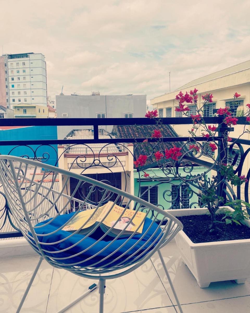 balcony