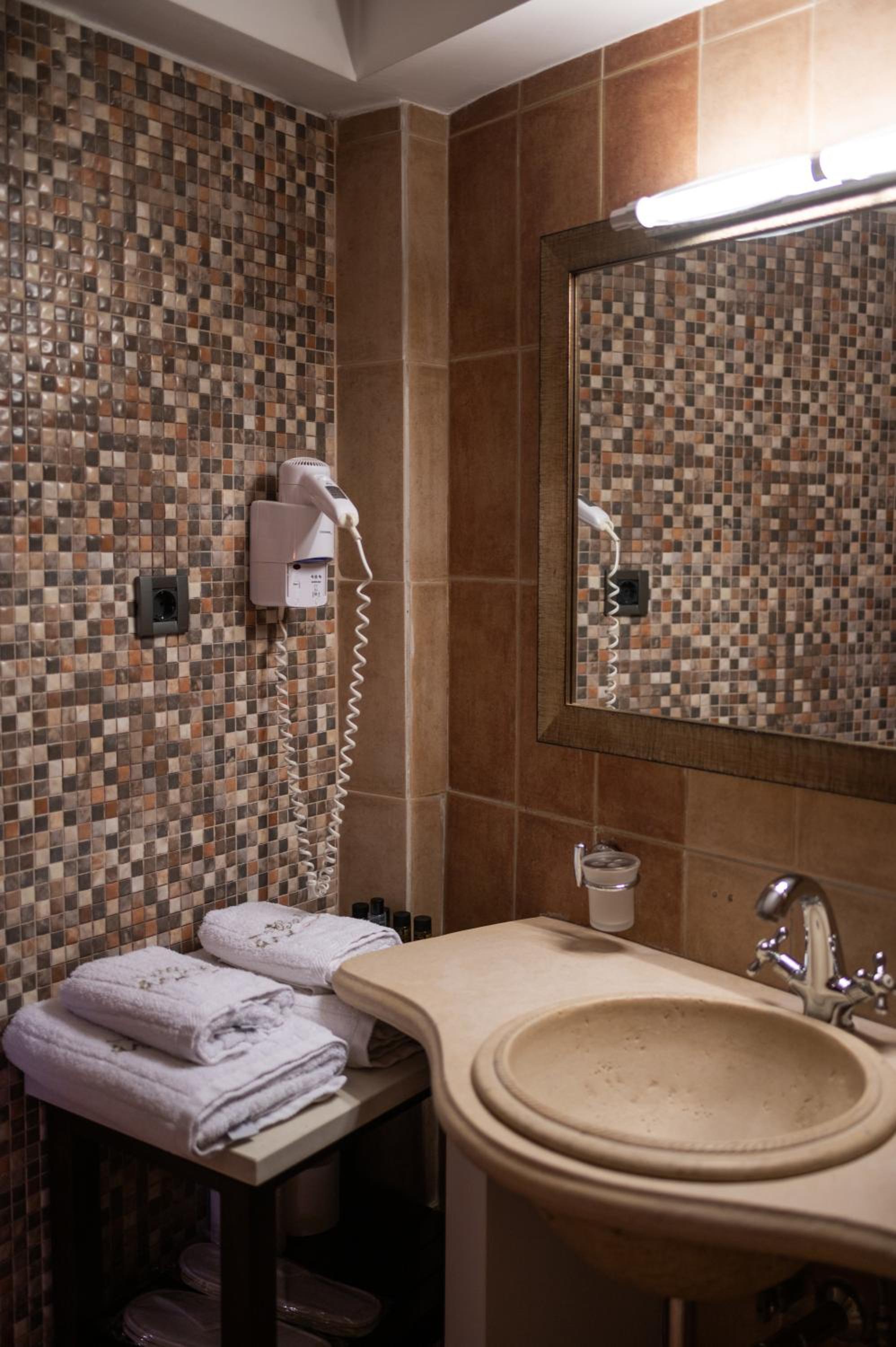 Vathyskia Guesthouse