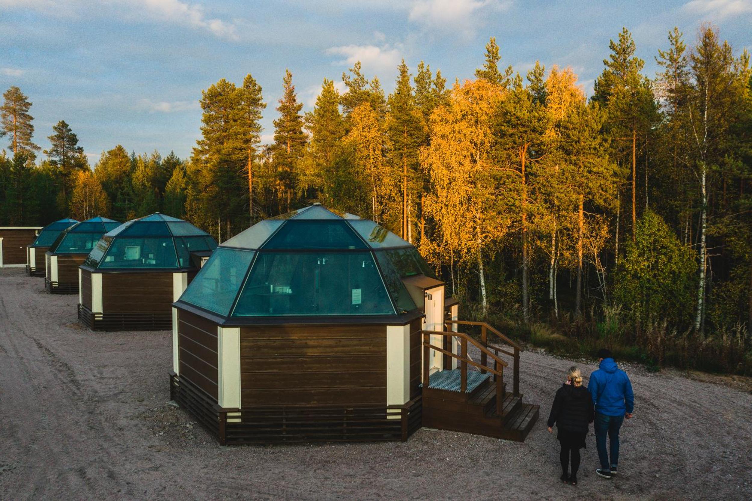 Arctic SnowHotel & Glass Igloos 19