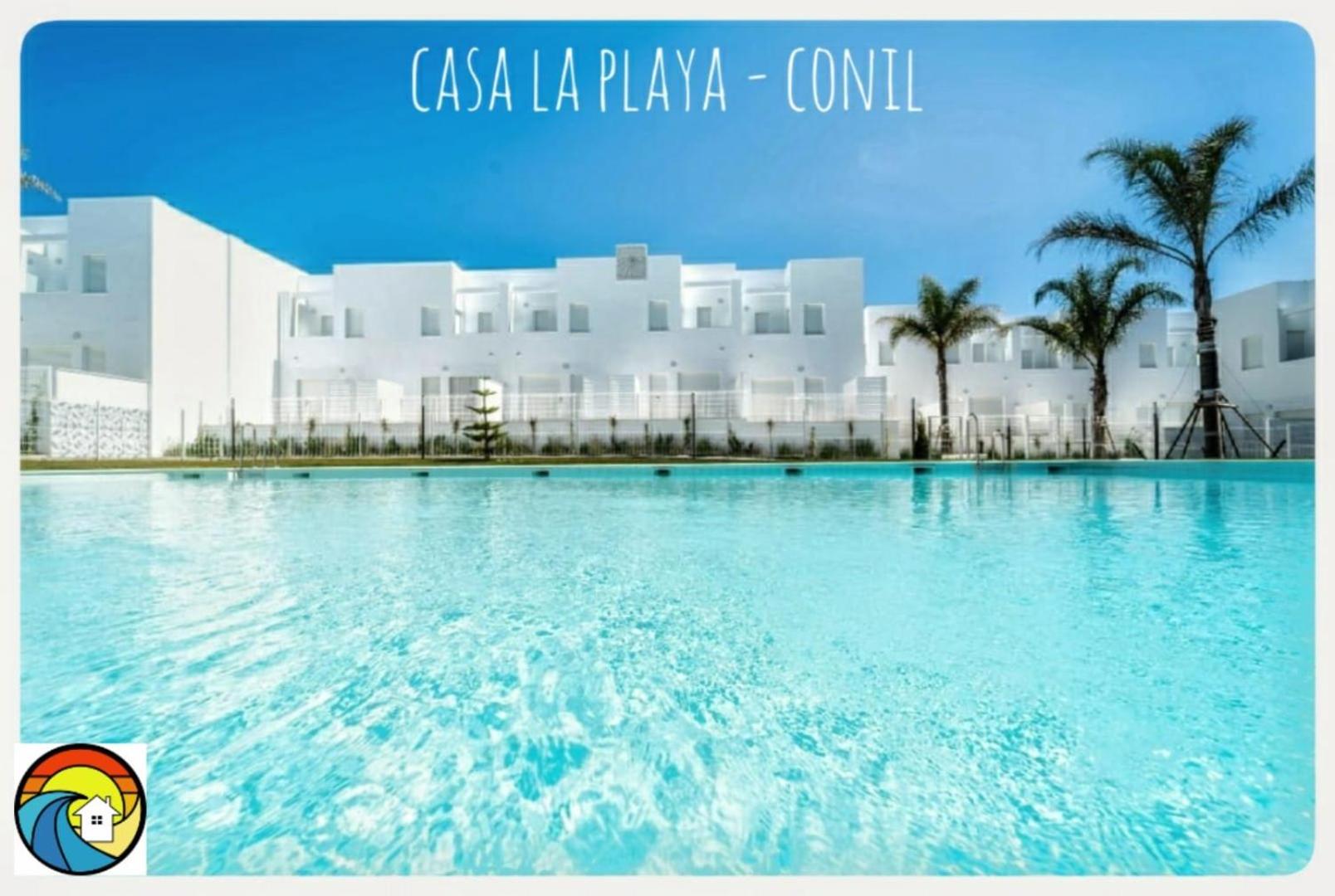 Hotel CASA LA PLAYA-CONIL Vacaciones de Lujo en Conil con Todas las Comodidades NETFLIX-HBO-DISNEY-CANALES DE FUTBOL-WIFI ALTA VELOCIDAD-SMART TV 65"-ALEXA - Image 1