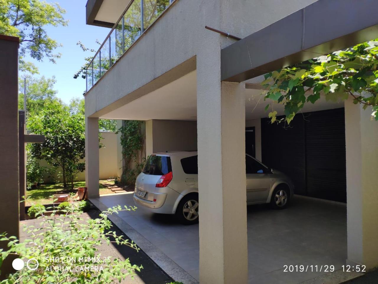 Casa moderna no centro próxima a atrações turísticas