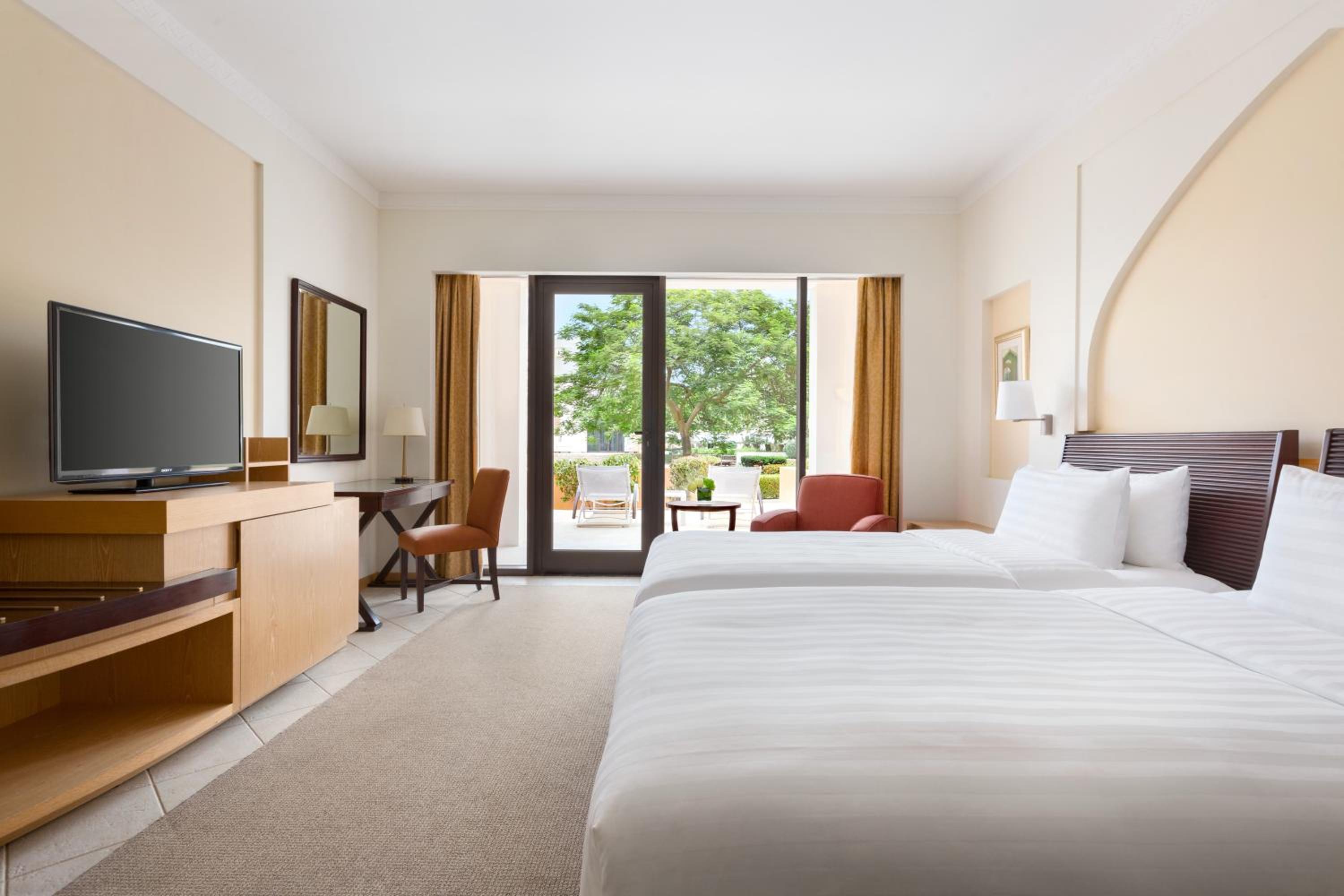 Shangri-La Barr Al Jissah, Muscat 13