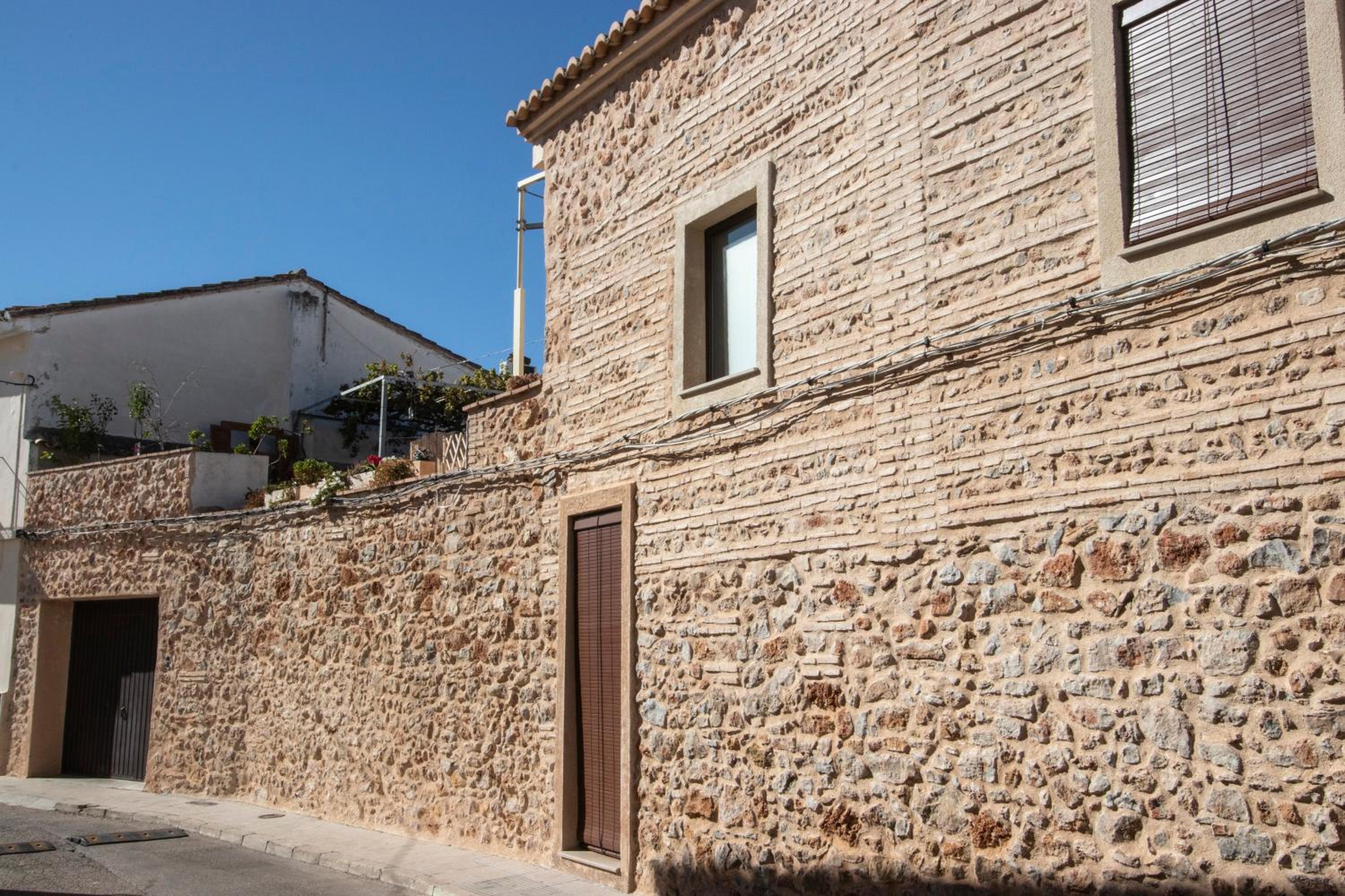 Hotel La Cambra Casa Rural