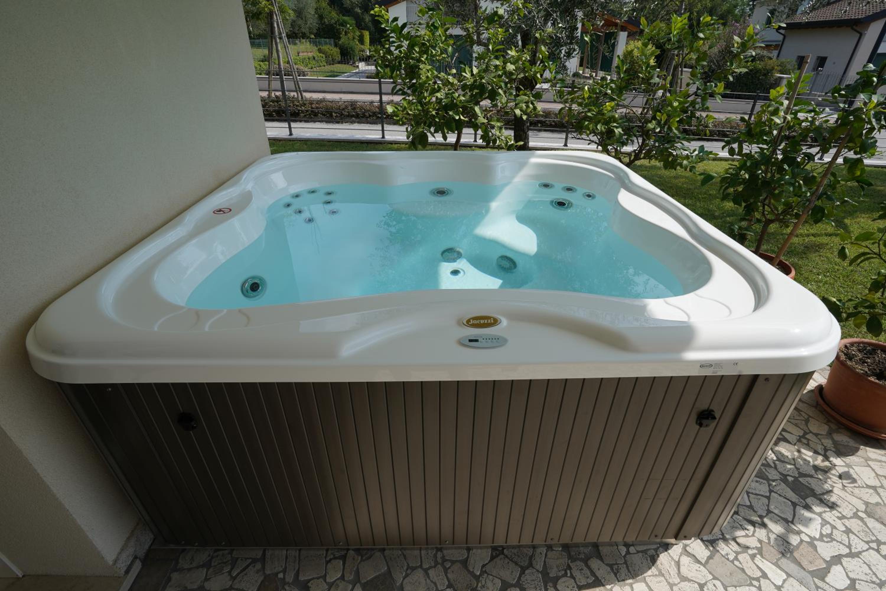 Photo 13