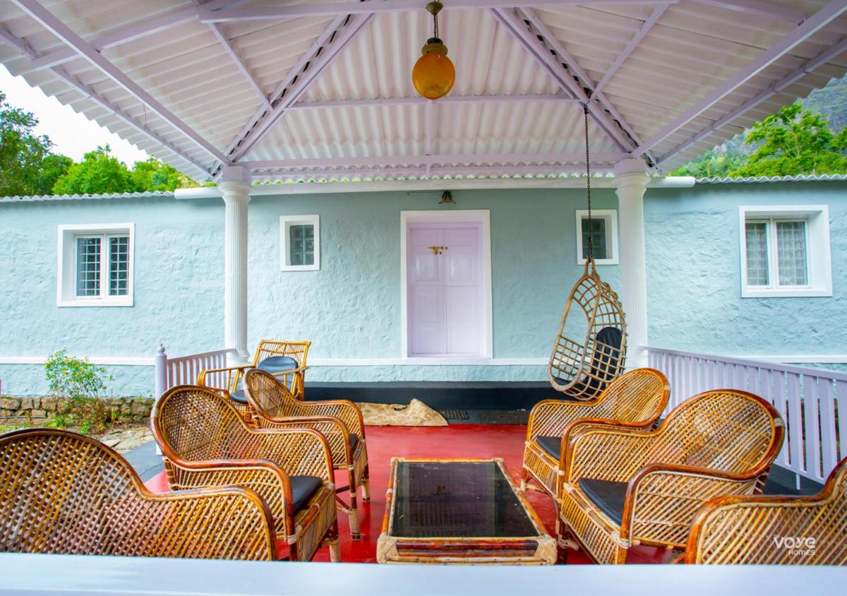 outdoor BBQ area