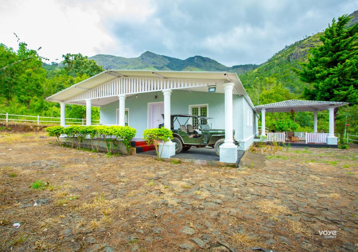 outdoor BBQ area