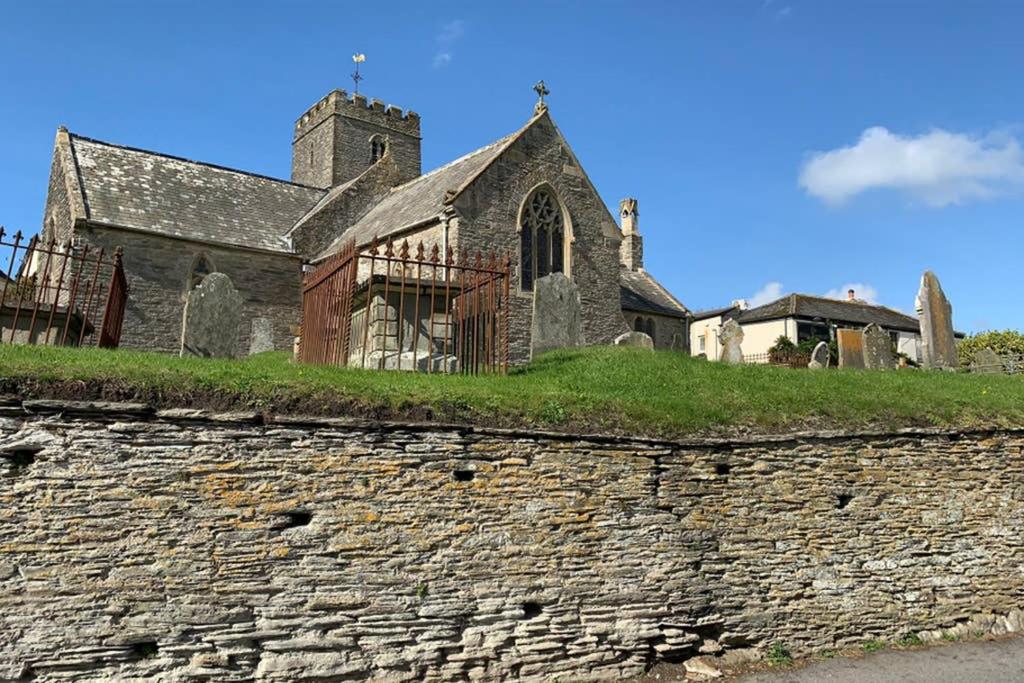Photo 32