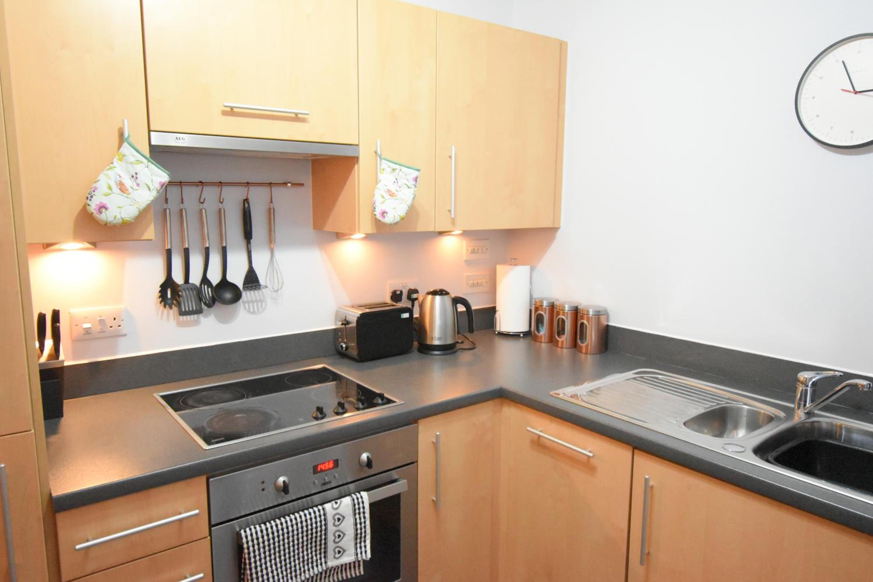 The Bootlace Apartment view 4