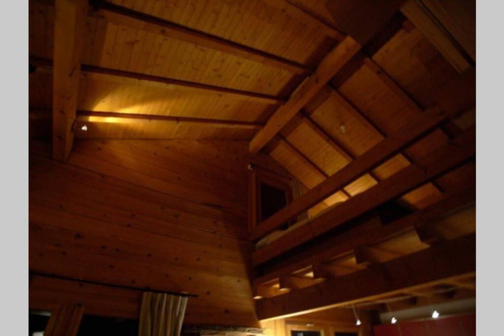 Chalet Crettamour, Veysonnaz